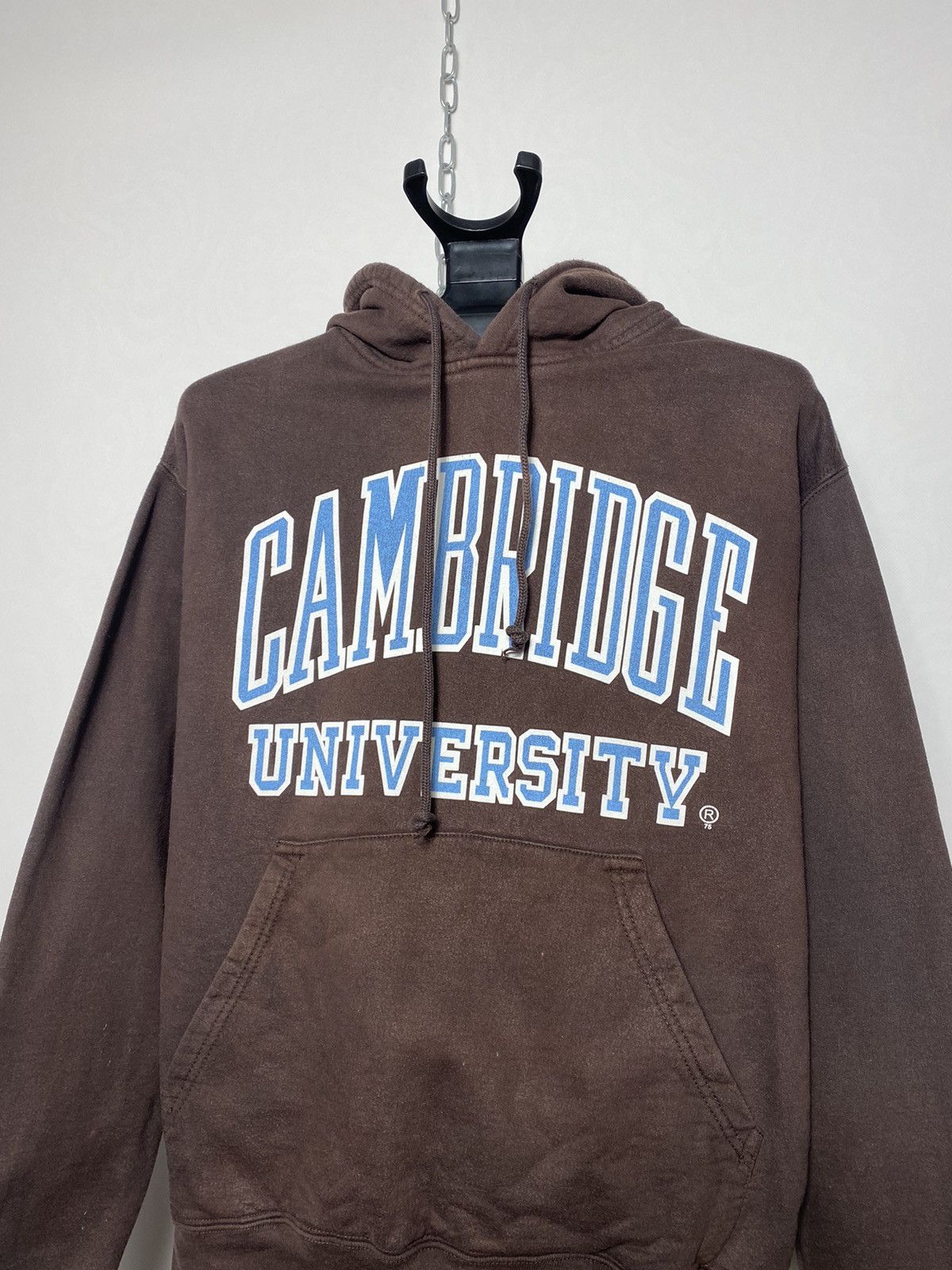 Vintage Vintage Cambridge university dark brown distressed hoodie Size US L / EU 52-54 / 3 - 2 Thumbnail