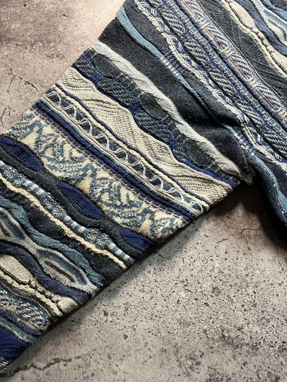 Coogi × Vintage Coogi Sweater Vintage Australian Heavy Knitted Biggie 90's Size US L / EU 52-54 / 3 - 6 Thumbnail