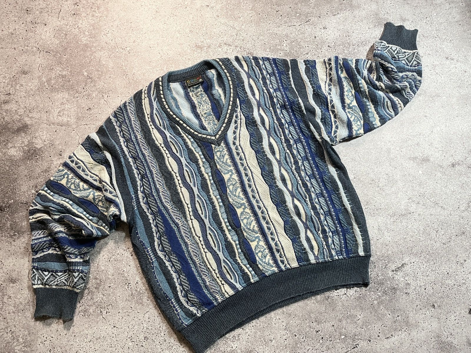 Coogi × Vintage Coogi Sweater Vintage Australian Heavy Knitted Biggie 90's Size US L / EU 52-54 / 3 - 13 Thumbnail