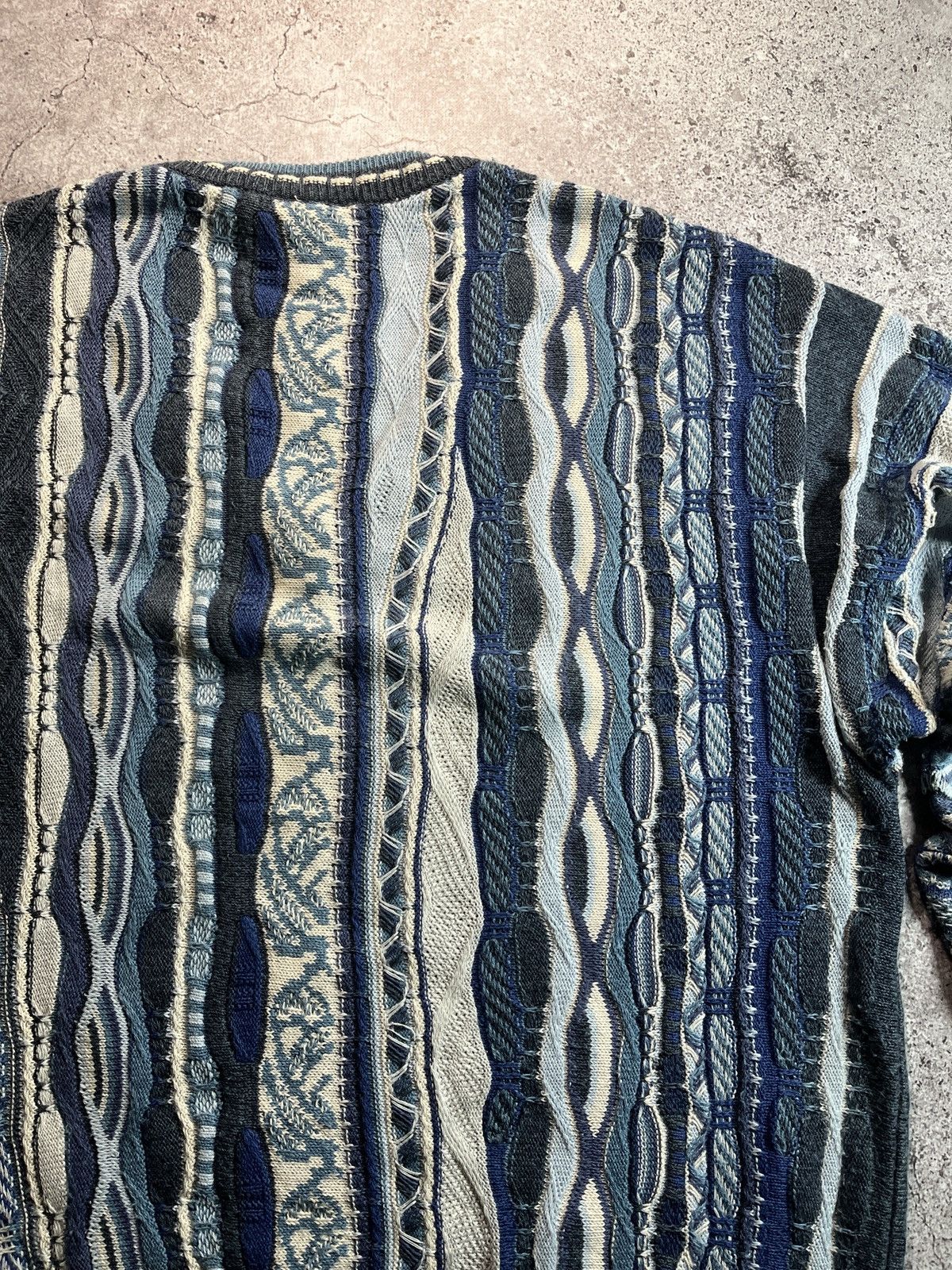 Coogi × Vintage Coogi Sweater Vintage Australian Heavy Knitted Biggie 90's Size US L / EU 52-54 / 3 - 7 Thumbnail