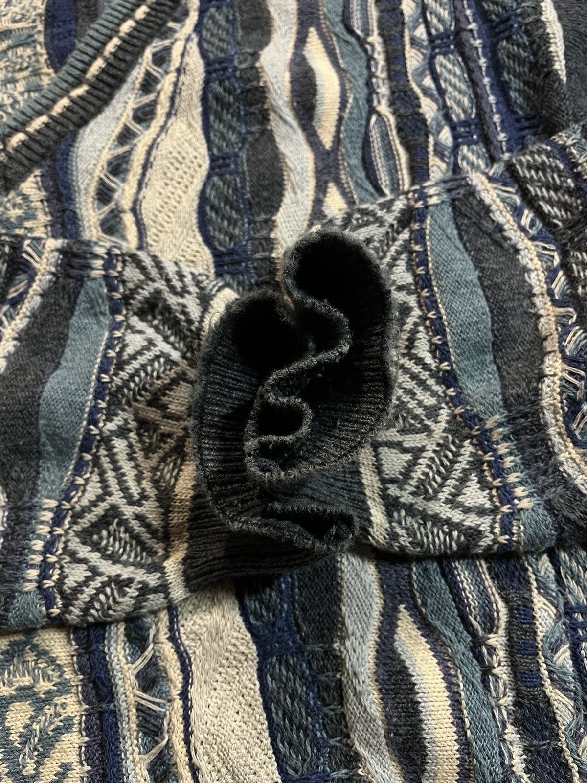 Coogi × Vintage Coogi Sweater Vintage Australian Heavy Knitted Biggie 90's Size US L / EU 52-54 / 3 - 11 Thumbnail