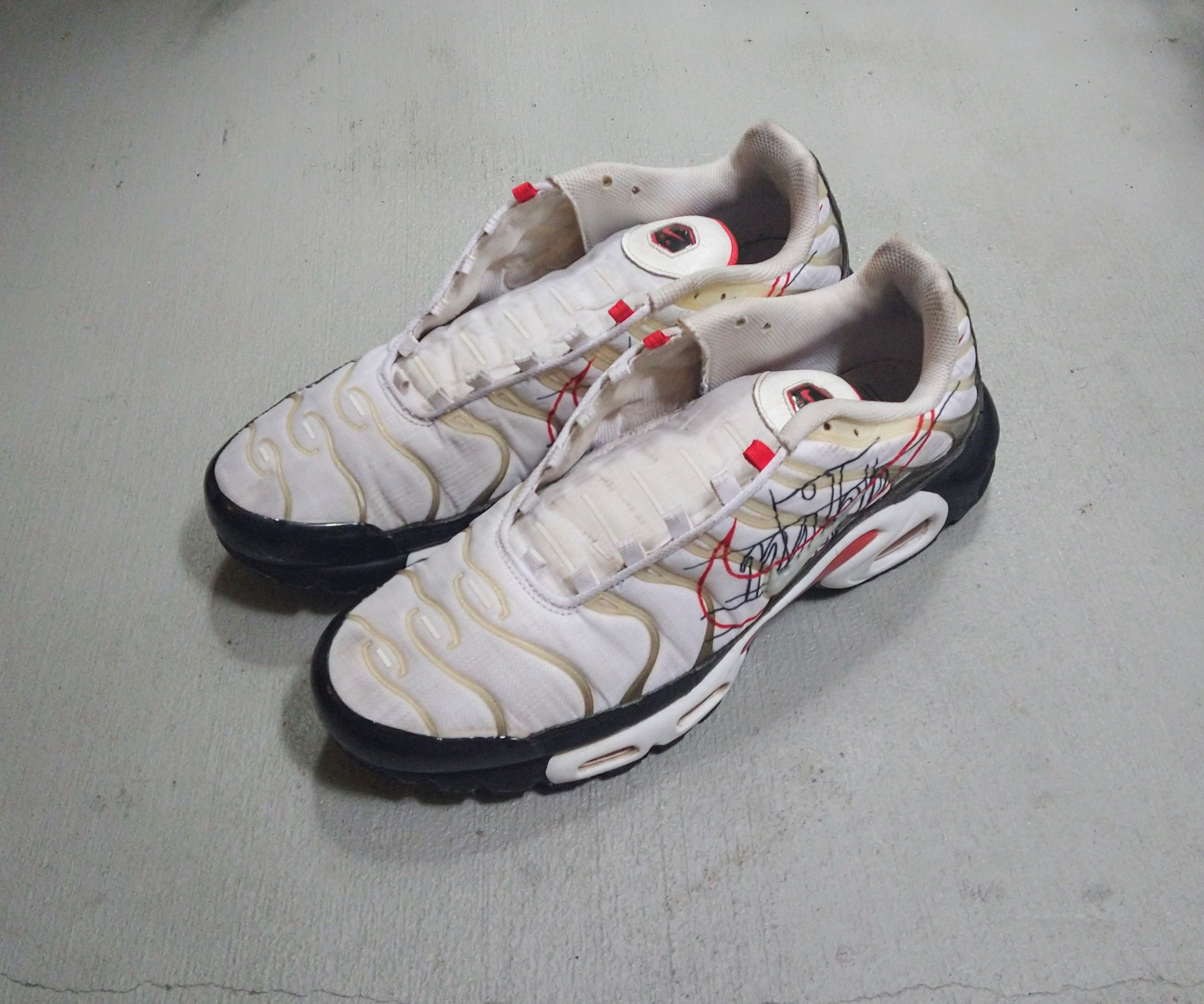 nike tns all white