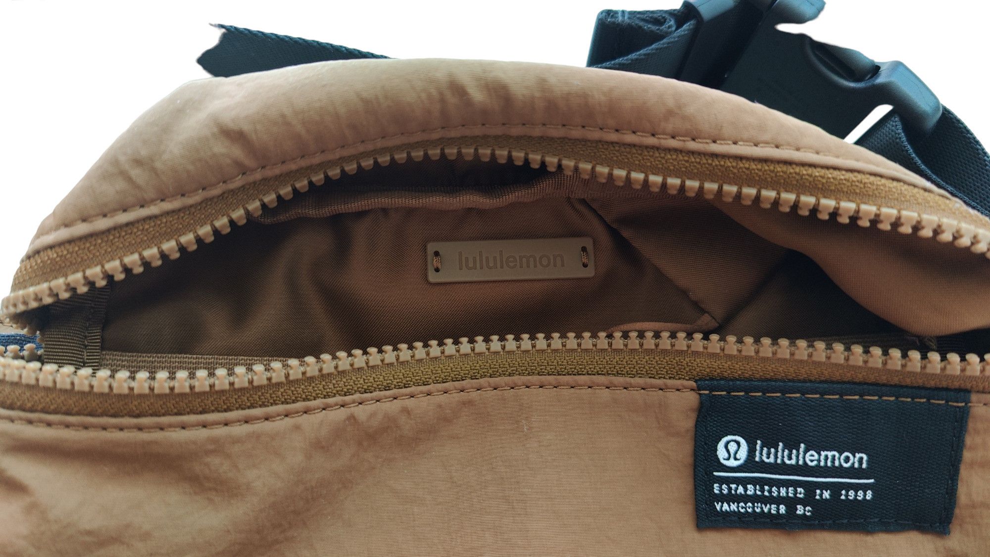 Lululemon Lululemon Everywhere Shoulder Belt Bag Size ONE SIZE - 5 Thumbnail