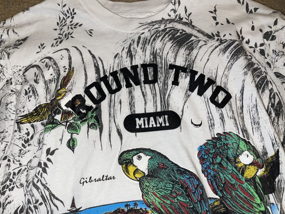 Fruit Of The Loom × Round Two × Vintage Round Two Vintage Miami Tropical Rainforest Shirt Size Large Size US L / EU 52-54 / 3 - 3 Thumbnail