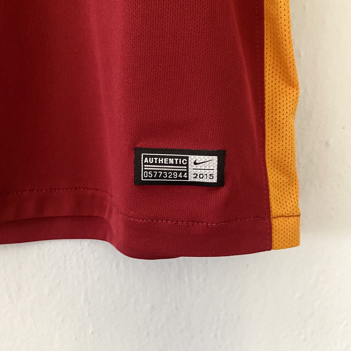 Nike 2015 2016 AS Roma Italy Nike Home Away Soccer Jersey Shirt Size US S / EU 44-46 / 1 - 3 Thumbnail