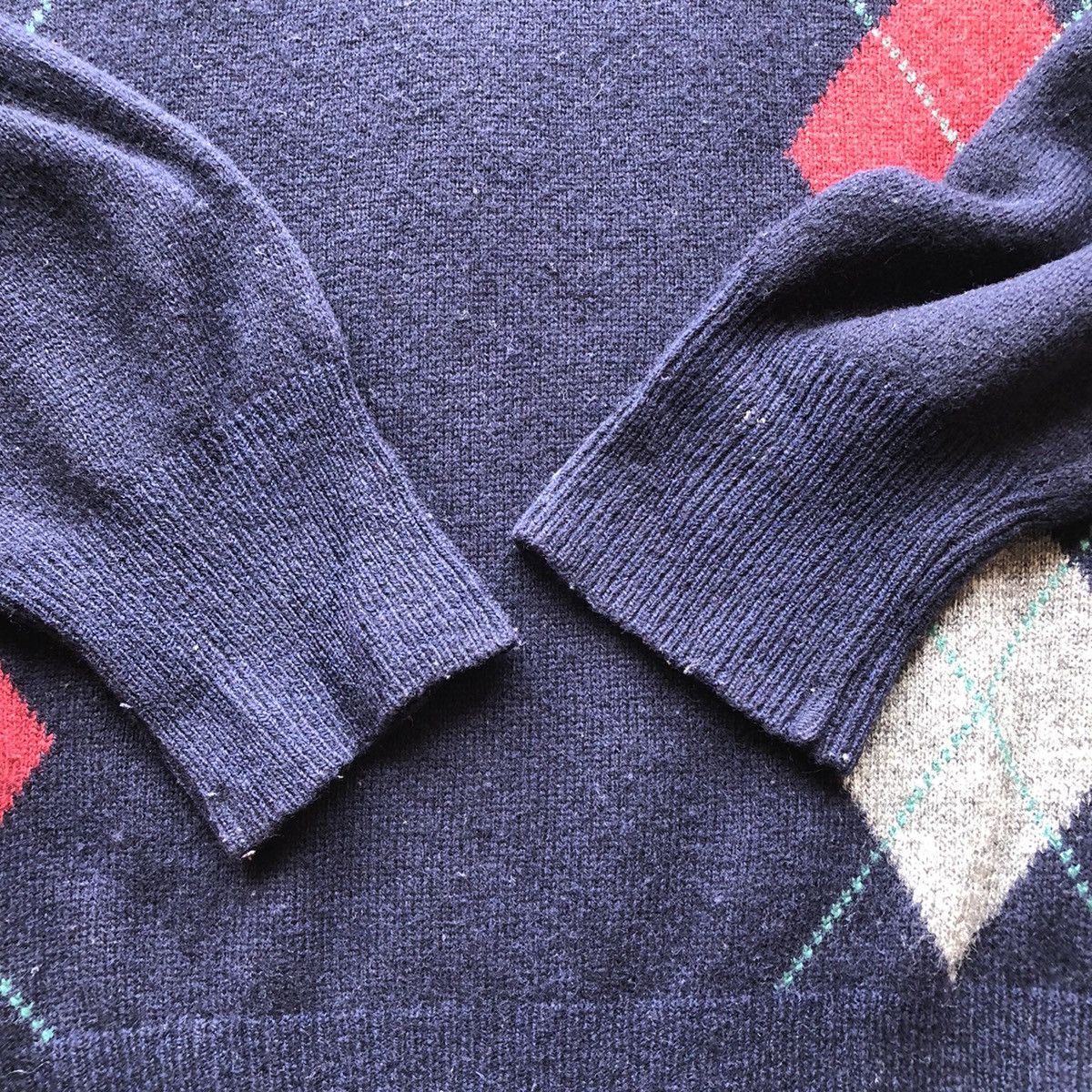 Aran Isles Knitwear Vintage 90's Knit Sweater Pullover V-Neck Size US S / EU 44-46 / 1 - 9 Thumbnail