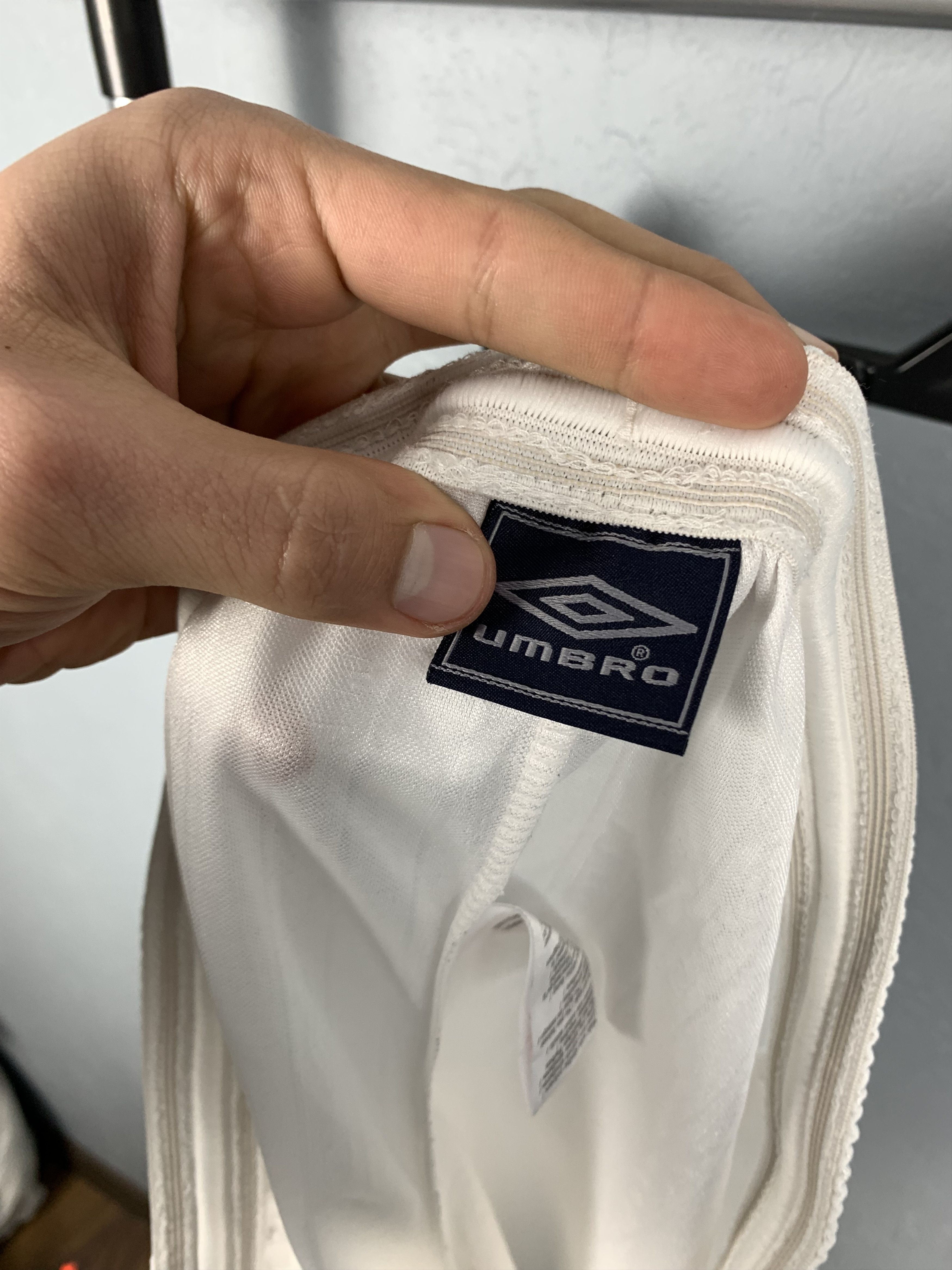 Umbro × Vintage Vintage Umbro Mens Shorts Dri Fit Y2K Size US 36 / EU 52 - 4 Thumbnail