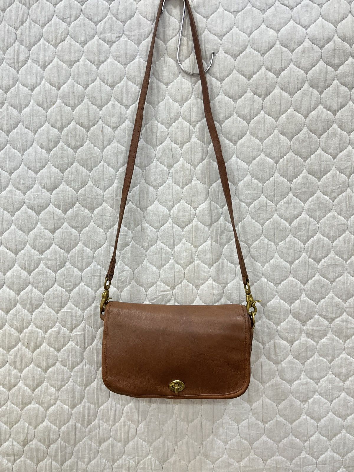 Coach 🔥RARE🔥 VINTAGE COACH BAG MADE IN USA Size ONE SIZE - 1 Thumbnail