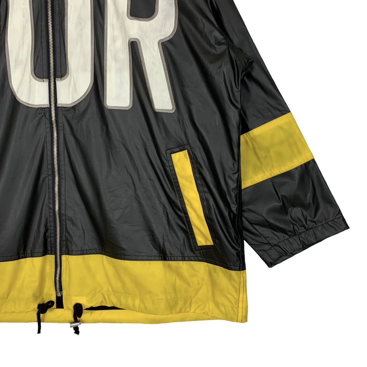 Japanese Brand Vintage Infinity Sport Embroidery Pvc Zip Up Hoodie Jacket Size US XL / EU 56 / 4 - 7 Thumbnail
