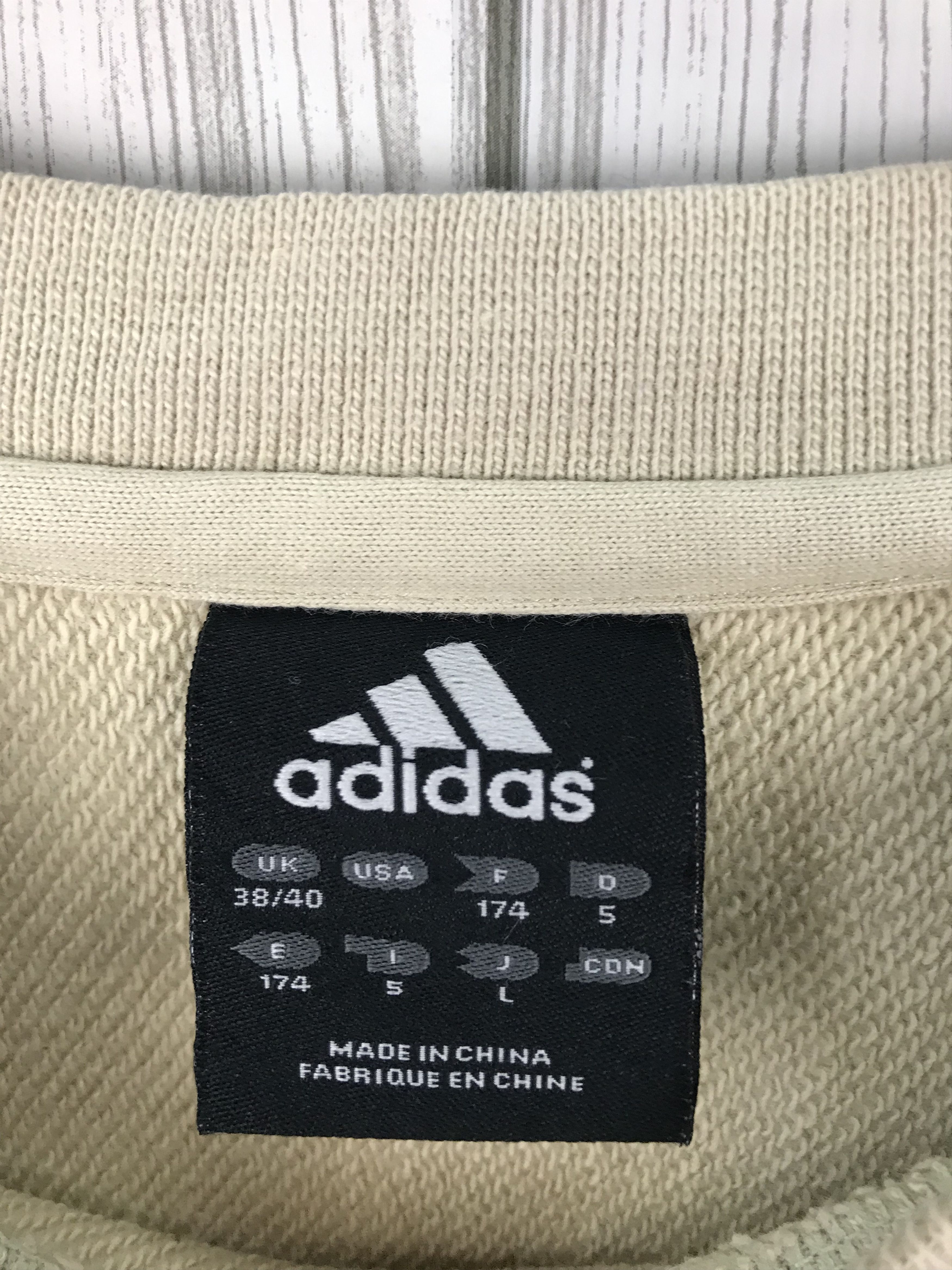 Adidas Vintage 00s ADIDAS Spell Out Pullover Sweatshirt Size US L / EU 52-54 / 3 - 4 Thumbnail