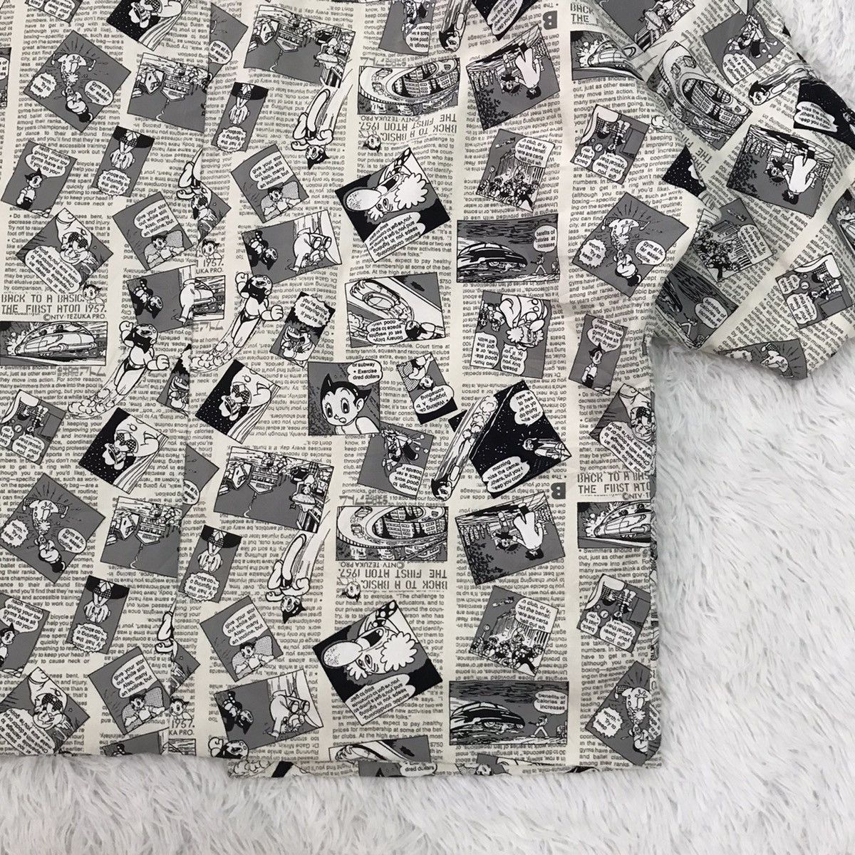 Anime The First Atom 1957 Astro Boy Kimono/Cardigan Size US M / EU 48-50 / 2 - 13 Thumbnail