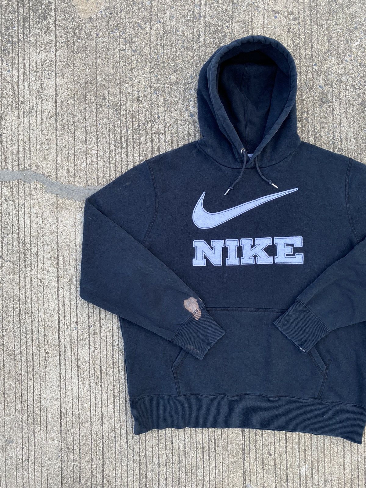 Nike Vintage Nike Spell out Hoodie Faded Size US XL / EU 56 / 4 - 2 Thumbnail