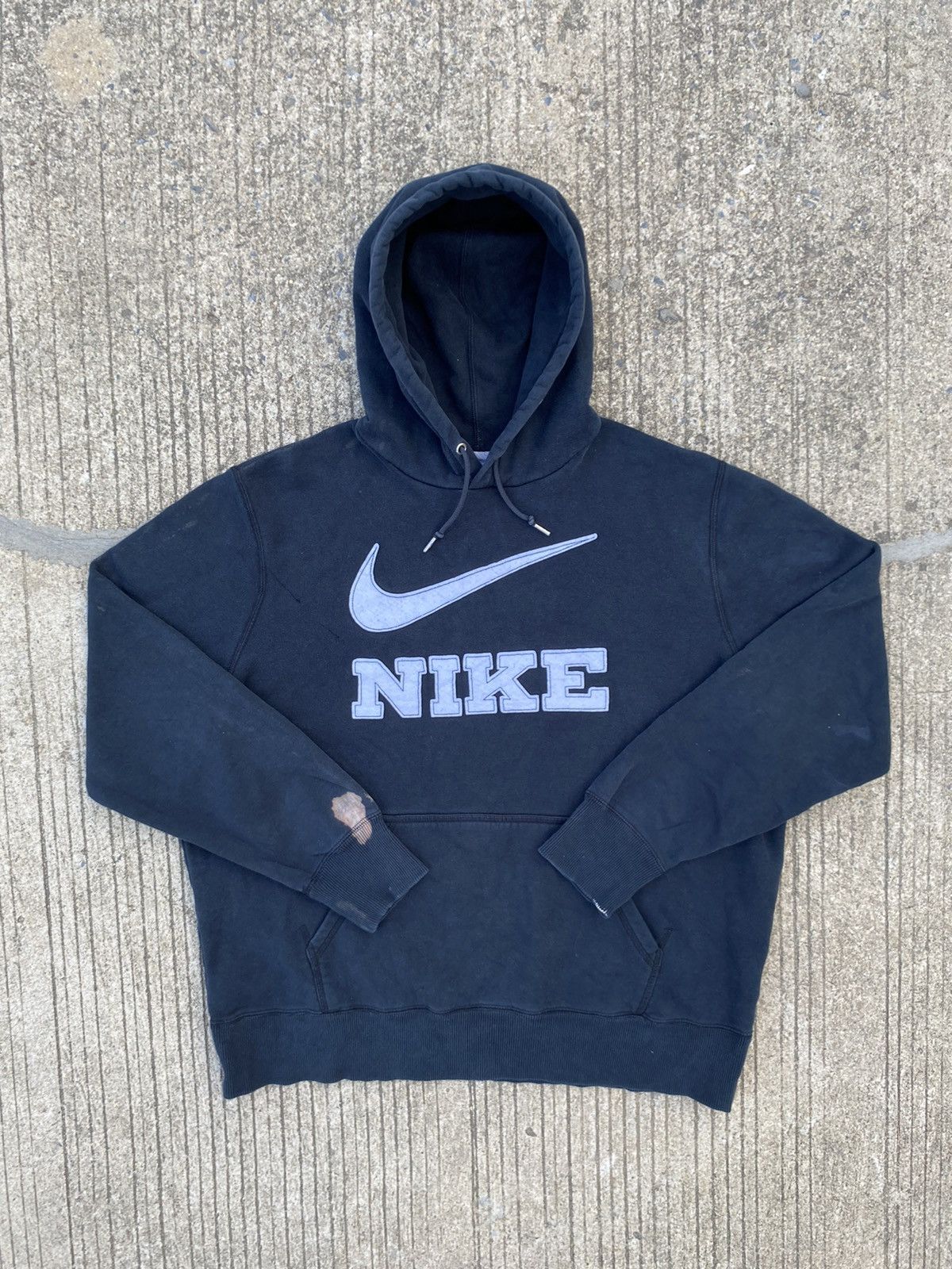 Nike Vintage Nike Spell out Hoodie Faded Size US XL / EU 56 / 4 - 1 Thumbnail