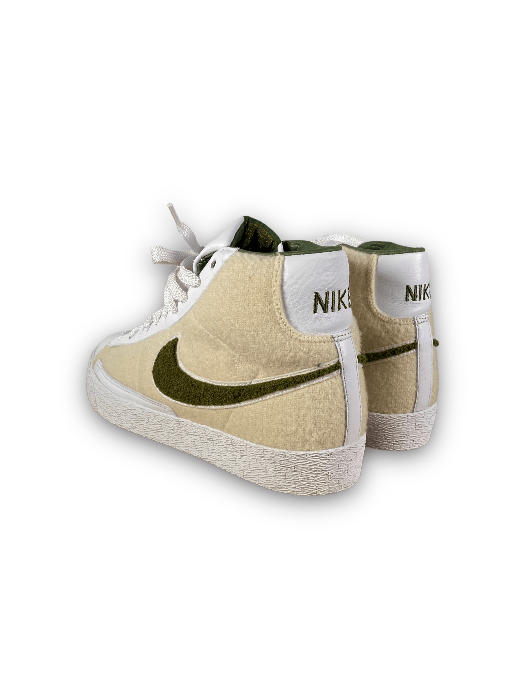 Nike × Stussy Blazer Mid 73 Stussy Vapor (Clerk's Pack) Size US 9.5 / EU 42-43 - 3 Thumbnail