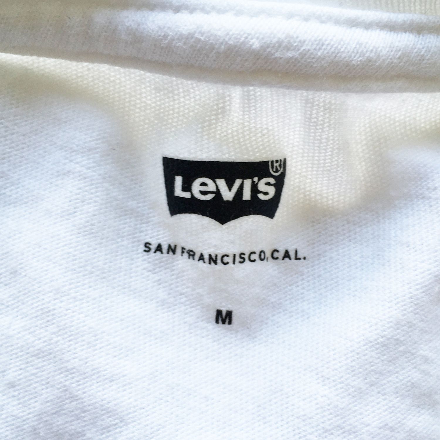 Levi's Levi’s Big Logo White Tee T-Shirt Size US M / EU 48-50 / 2 - 3 Thumbnail