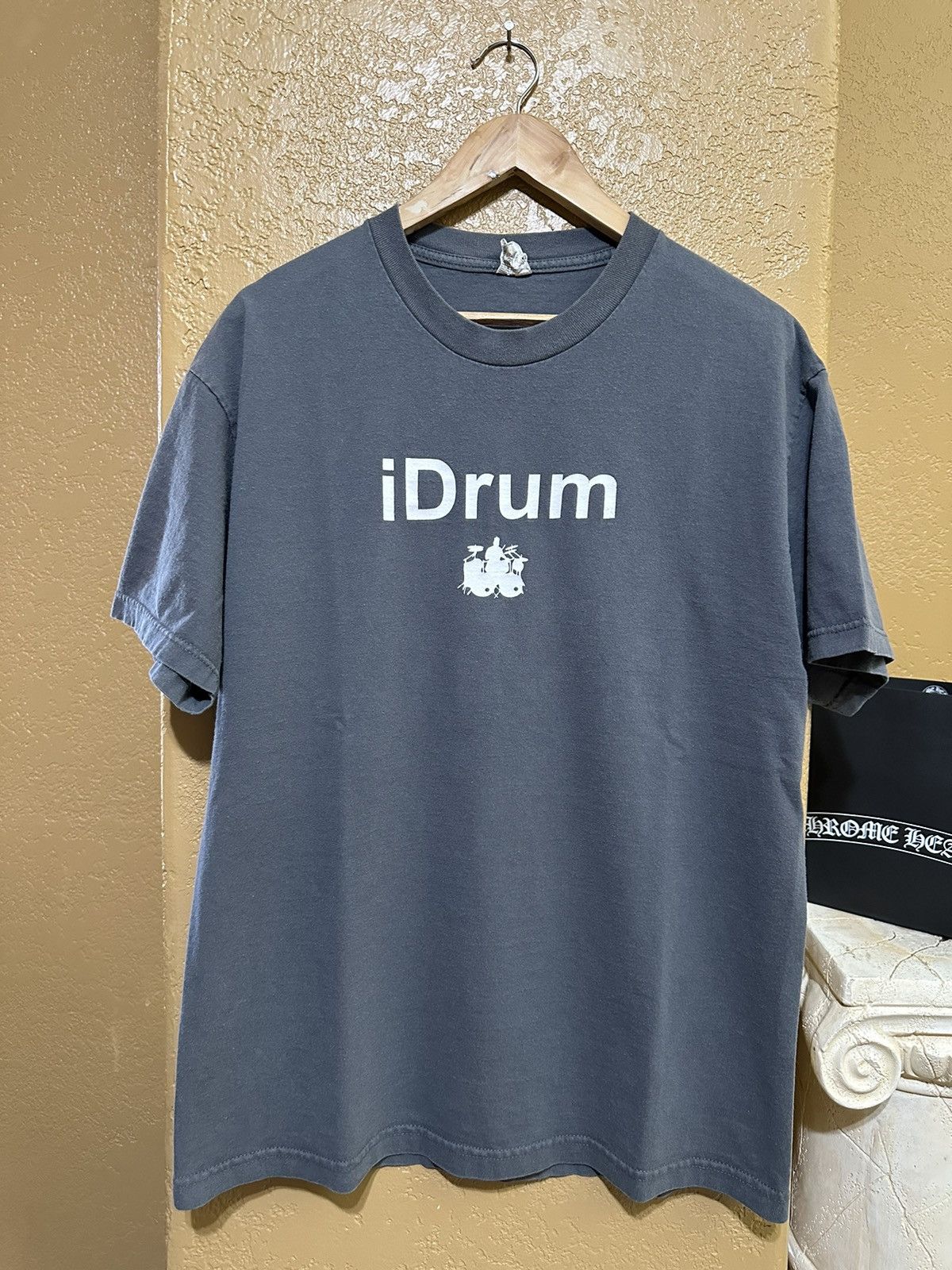 Japanese Brand × Vintage y2k iDrum Apple parody t shirt large Size US L / EU 52-54 / 3 - 1 Thumbnail
