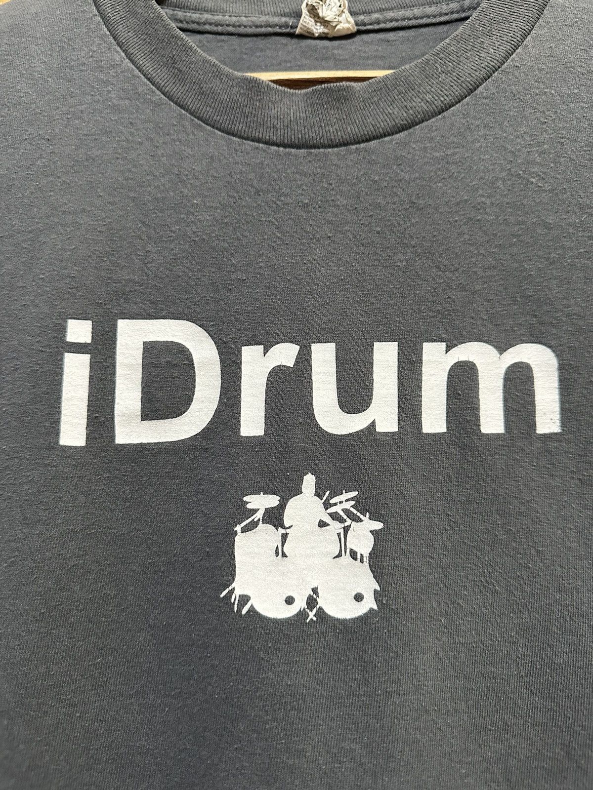 Japanese Brand × Vintage y2k iDrum Apple parody t shirt large Size US L / EU 52-54 / 3 - 2 Thumbnail
