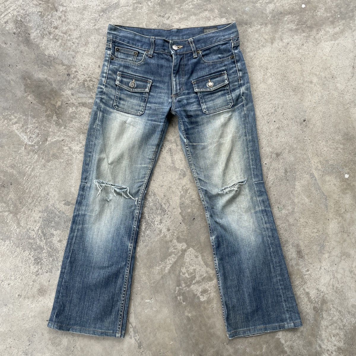 Japanese Brand Vintage Kiyoko Takase Bush Pocket Distressed Jeans Pants Size US 32 / EU 48 - 1 Thumbnail