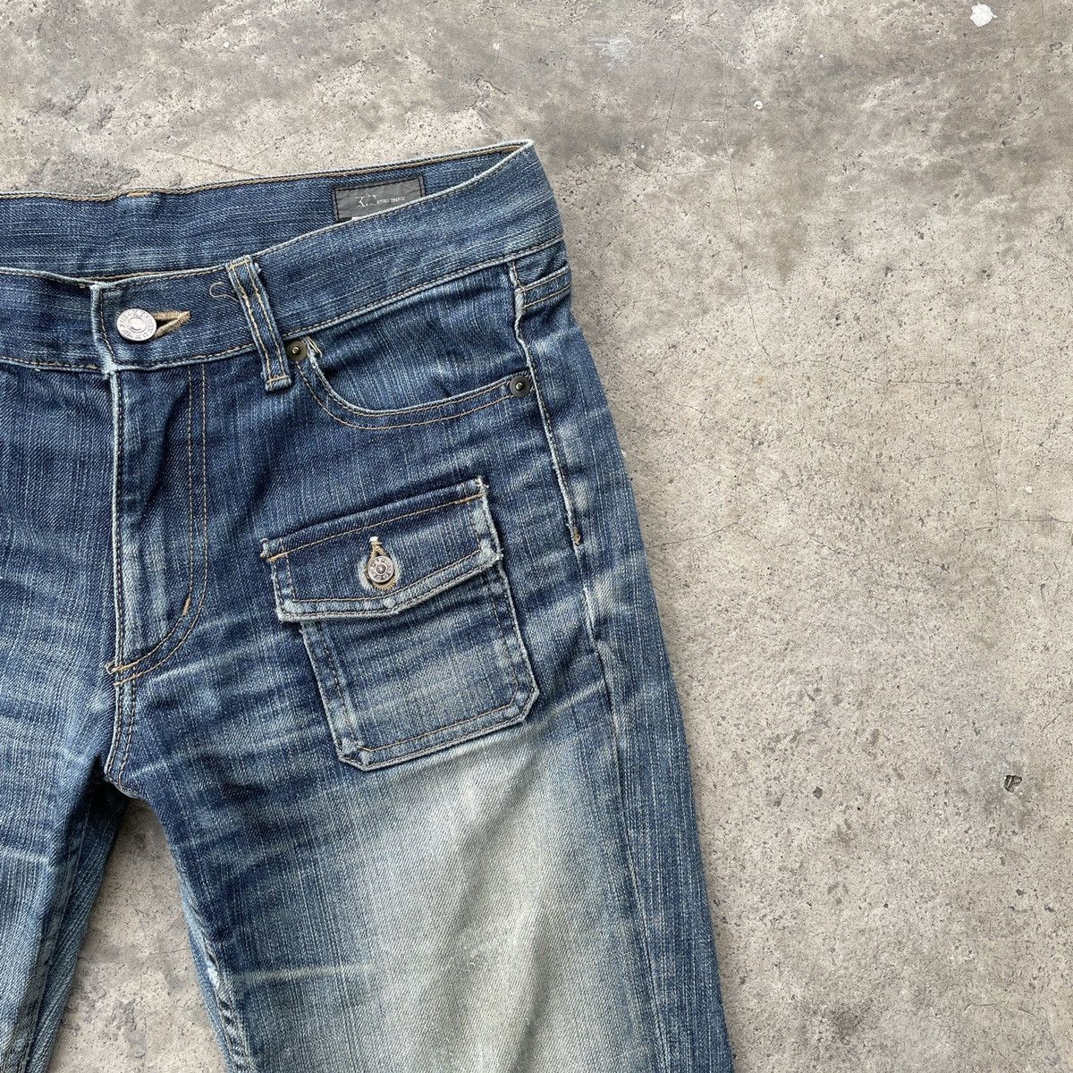 Japanese Brand Vintage Kiyoko Takase Bush Pocket Distressed Jeans Pants Size US 32 / EU 48 - 4 Thumbnail