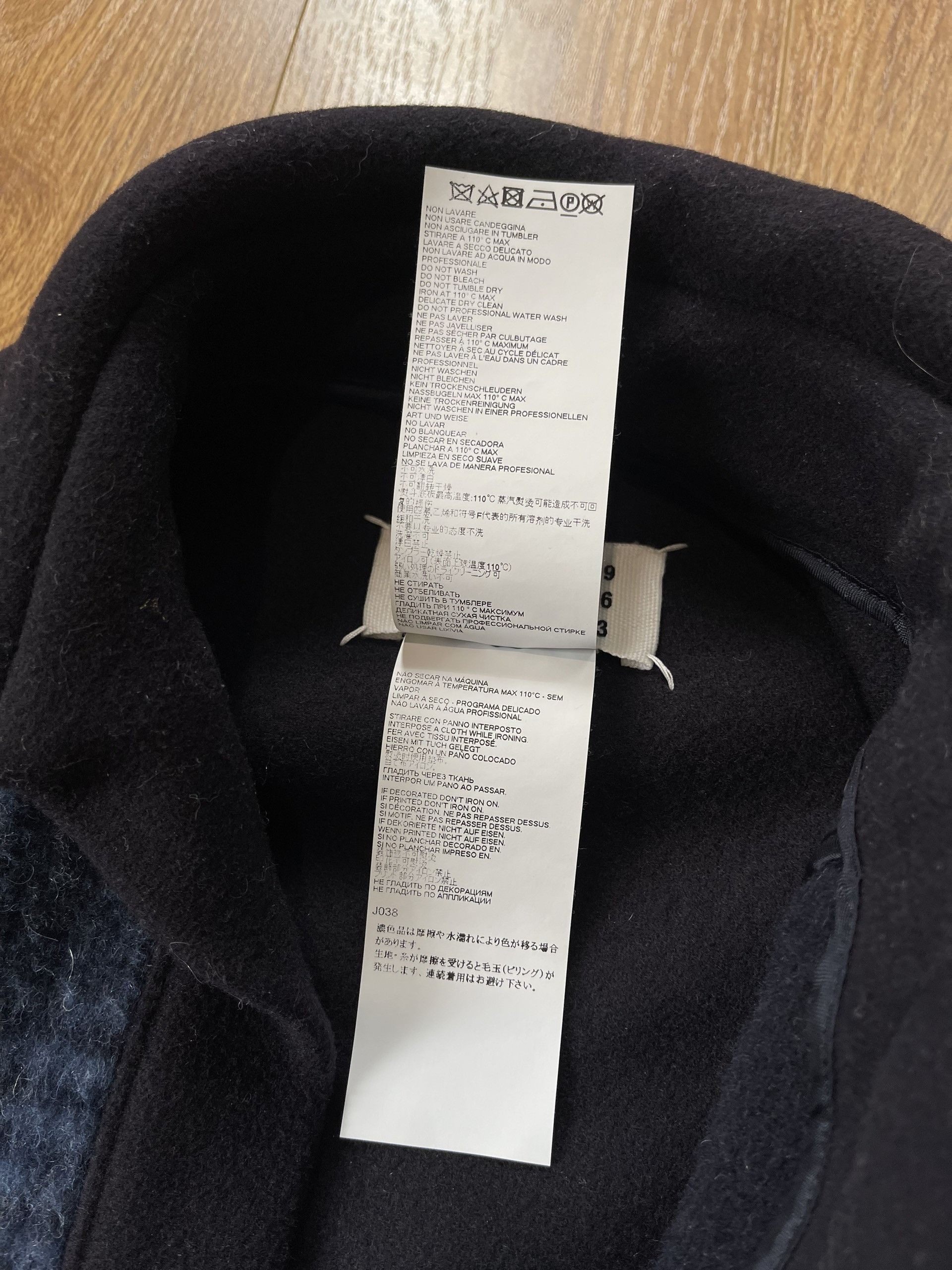 Maison Margiela Line 1 A/W2019 Wool Alpaca Asymmetric Size US XL / EU 56 / 4 - 4 Thumbnail