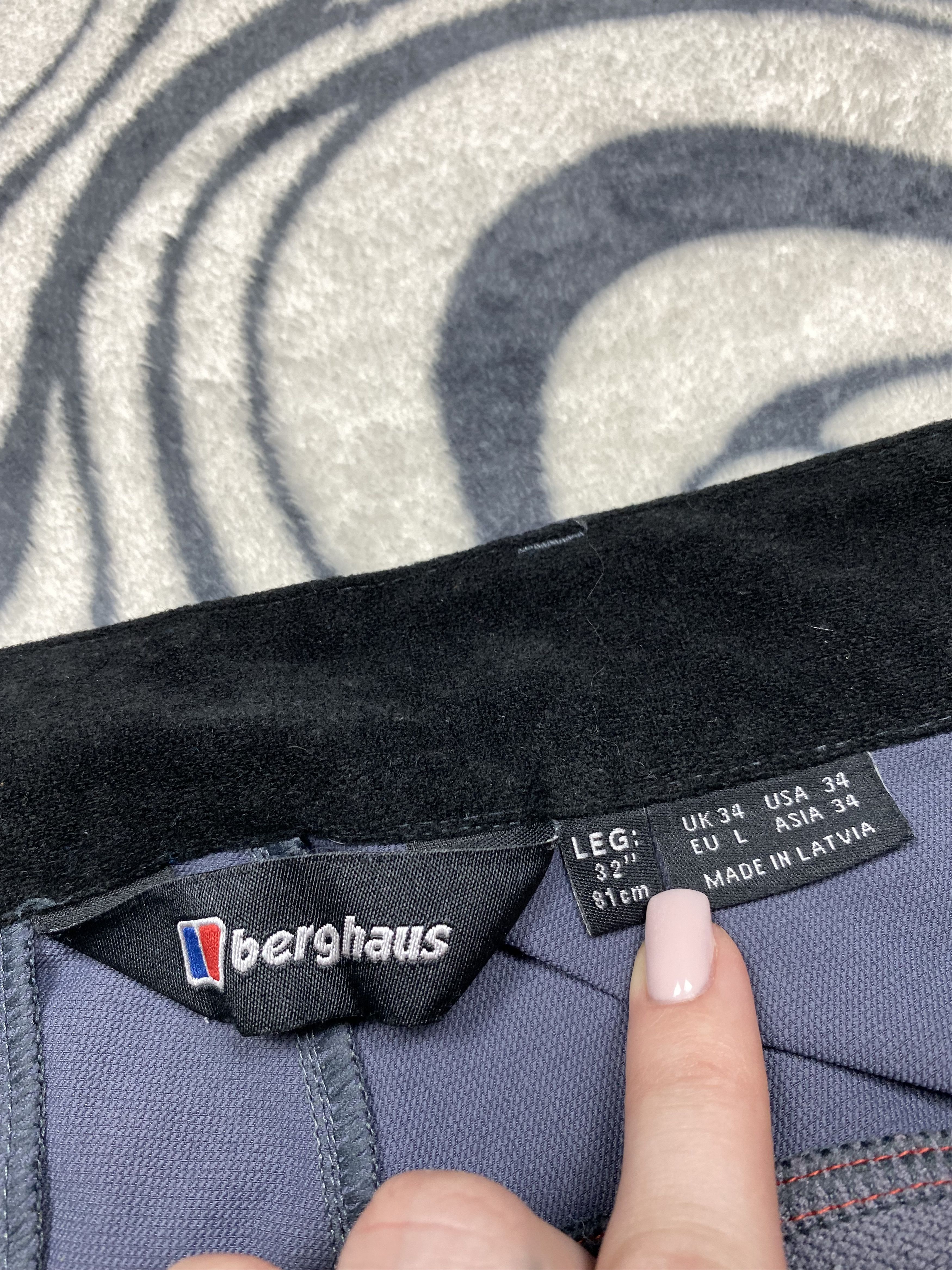 Berghaus Berghaus Mens Outdoor Trekking Pants Y2K Size US 34 / EU 50 - 8 Thumbnail