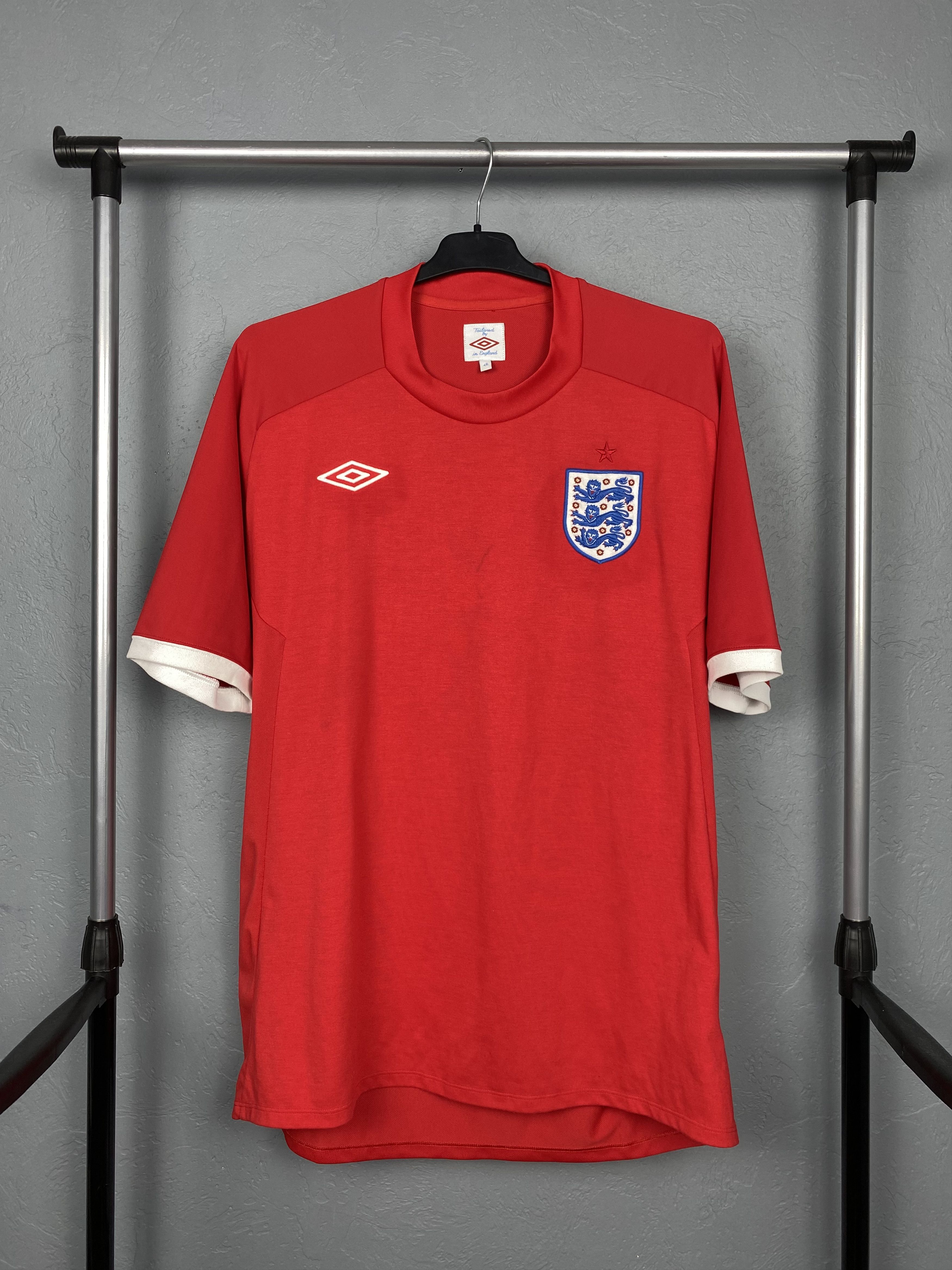 Umbro Umbro England Vintage Jersey T-Shirt Tee Size US XL / EU 56 / 4 - 1 Thumbnail