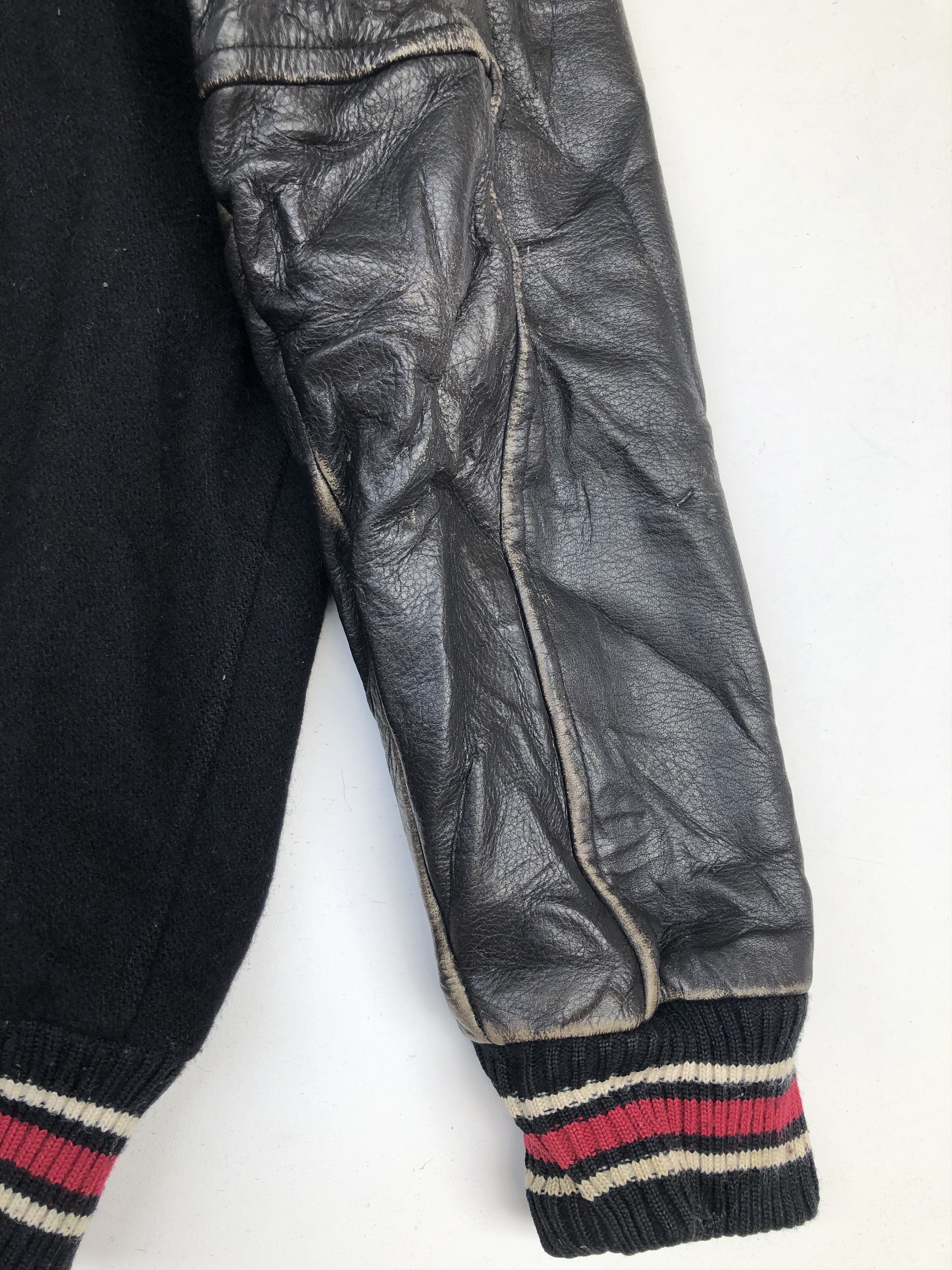Takeo Kikuchi RARE🔥80’S WWII BOMB WING ATTACK SQUADRON VARSITY JACKET Size US M / EU 48-50 / 2 - 5 Thumbnail