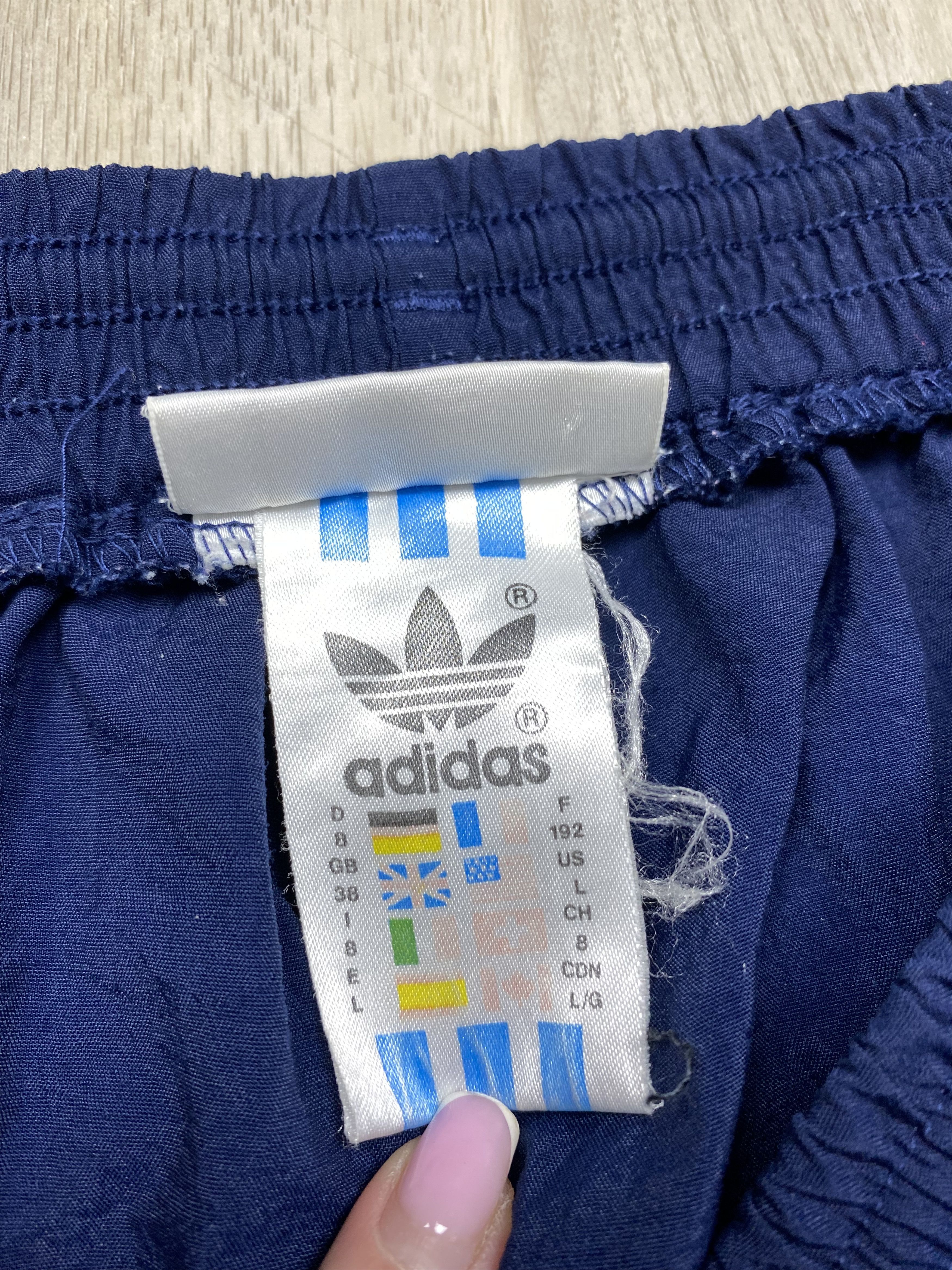 Adidas Adidas Vintage Nylon Mens Track Pants Size US 34 / EU 50 - 7 Thumbnail