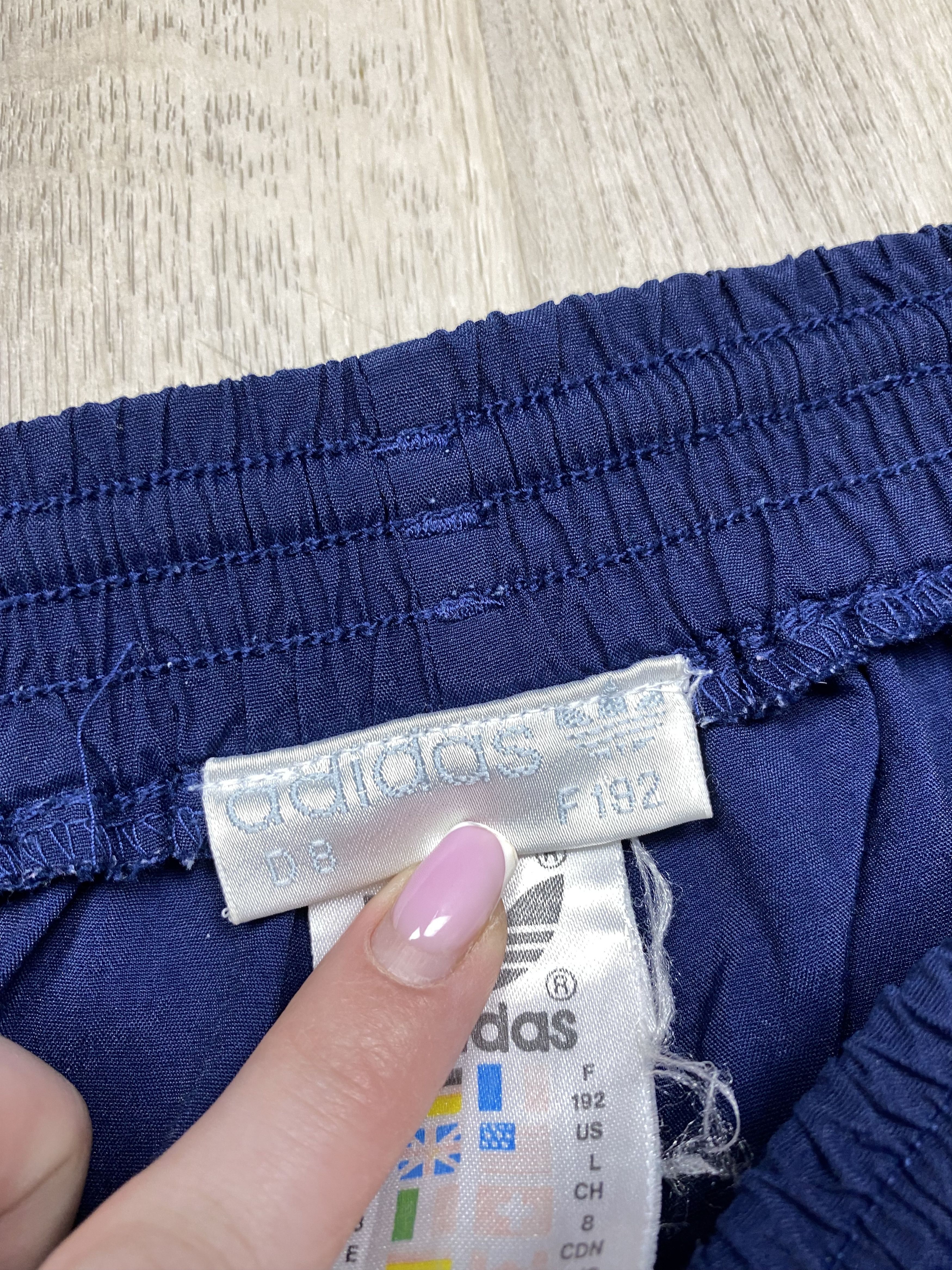 Adidas Adidas Vintage Nylon Mens Track Pants Size US 34 / EU 50 - 6 Thumbnail