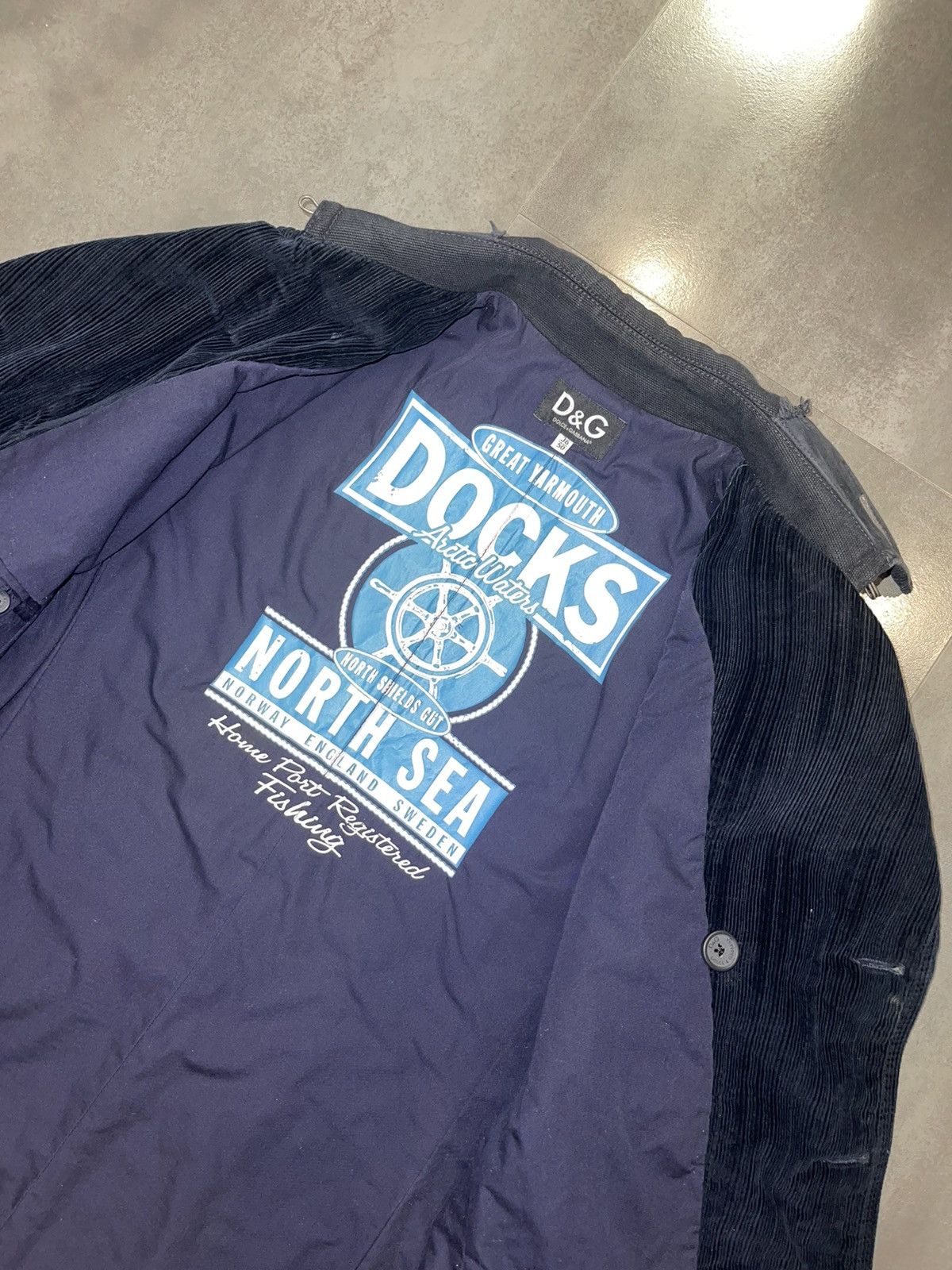 Dolce & Gabbana Archive Dolce & Gabbana "Docks" Double-Breasted Navy Coat Size US M / EU 48-50 / 2 - 1 Thumbnail