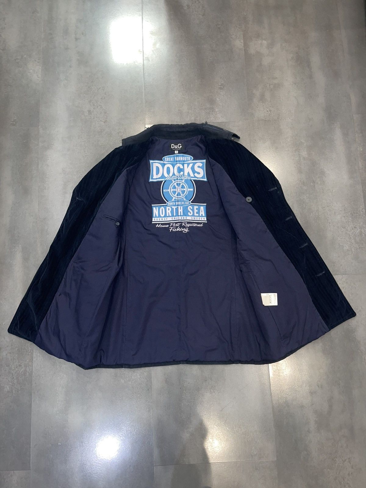 Dolce & Gabbana Archive Dolce & Gabbana "Docks" Double-Breasted Navy Coat Size US M / EU 48-50 / 2 - 13 Thumbnail