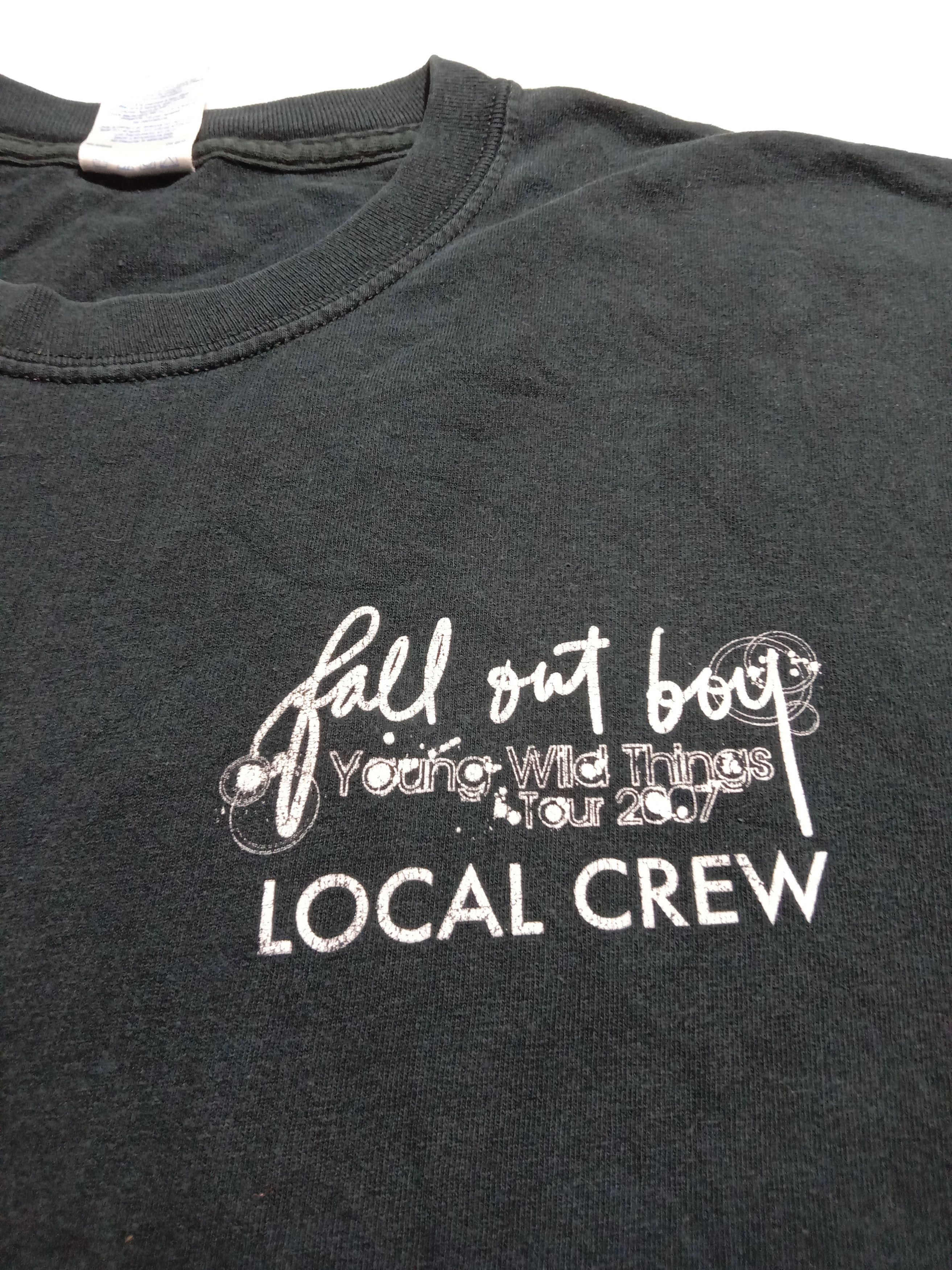 Band Tees Very Rare Crew's Tee Fall Out Boys Tour Young Wild Things Size US L / EU 52-54 / 3 - 1 Thumbnail