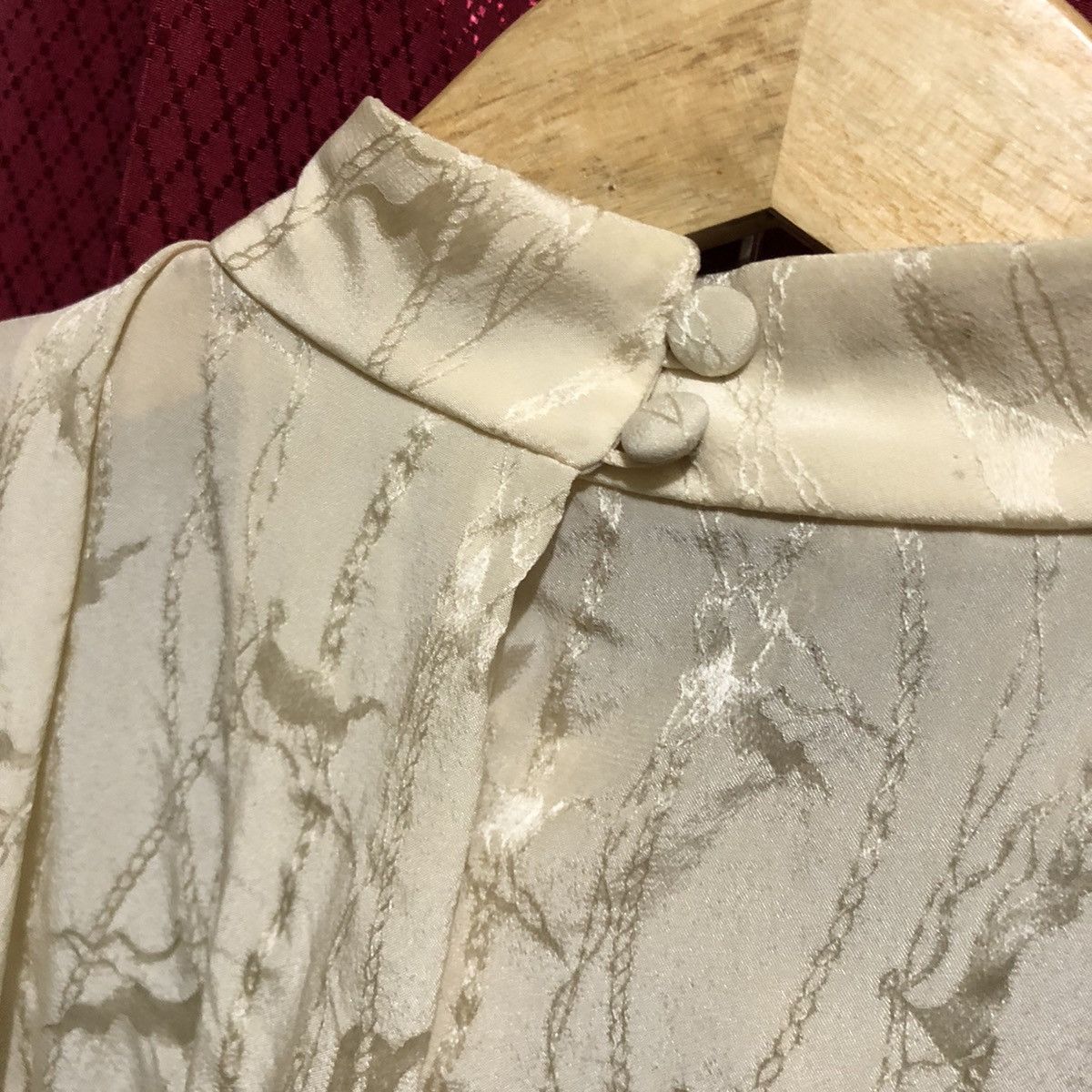 Hermes Vintage Hermes Exclusif Top Blouse 100% Silk Size M / US 6-8 / IT 42-44 - 4 Thumbnail