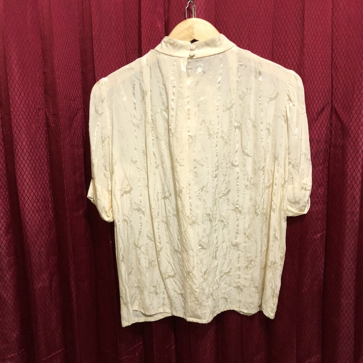 Hermes Vintage Hermes Exclusif Top Blouse 100% Silk Size M / US 6-8 / IT 42-44 - 2 Thumbnail
