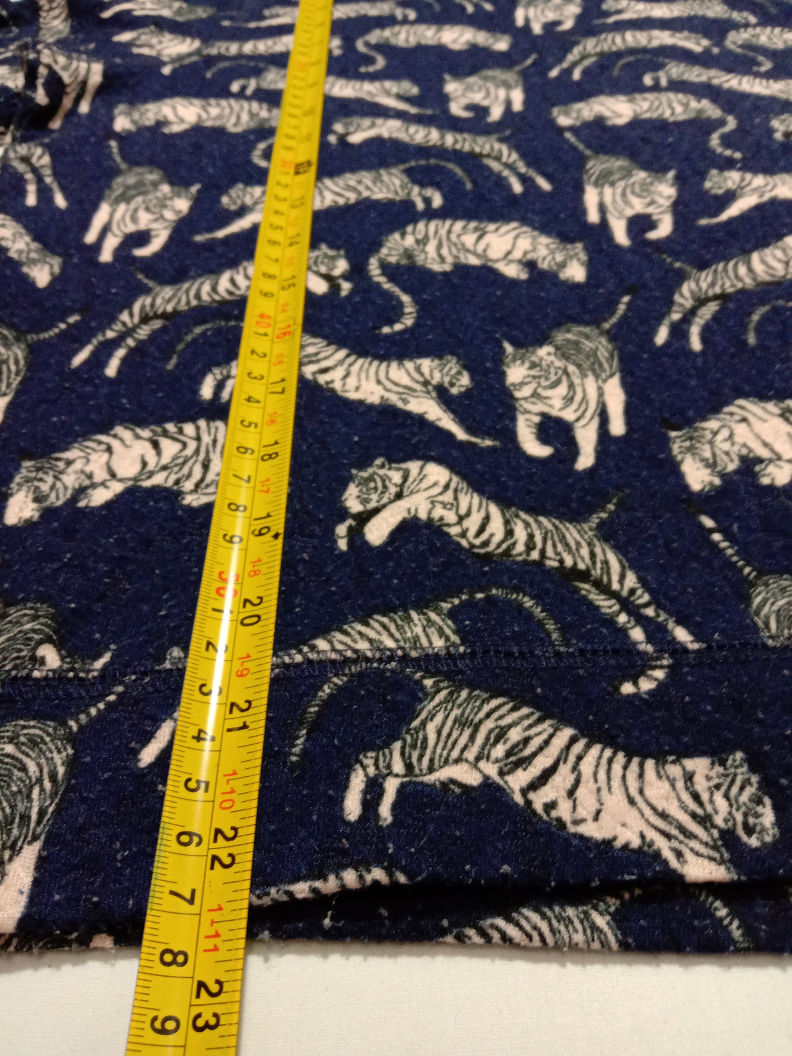 H&M H&M Animal Full Printed Tiger Half Zip At Back Tee Size S / US 4 / IT 40 - 9 Thumbnail