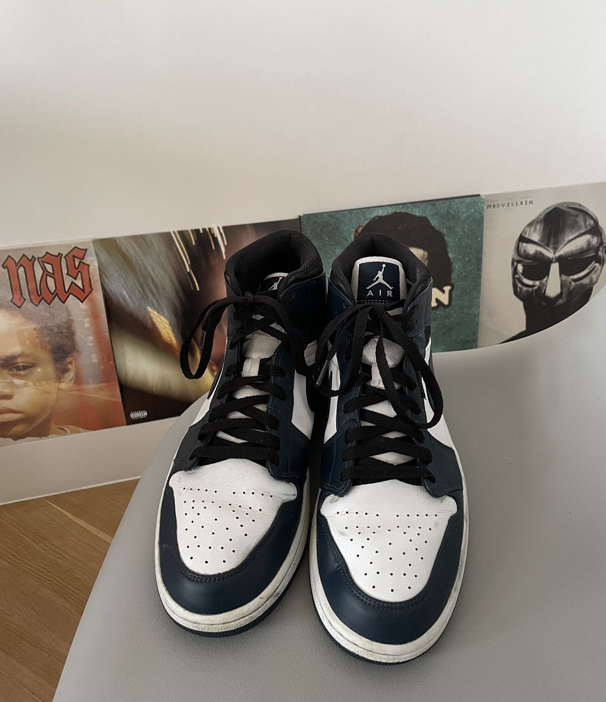 Nike Jordan 1 Mid Armory Navy Rare Nike Sneakers Streetwear Hype Size US 12 / EU 45 - 2 Thumbnail