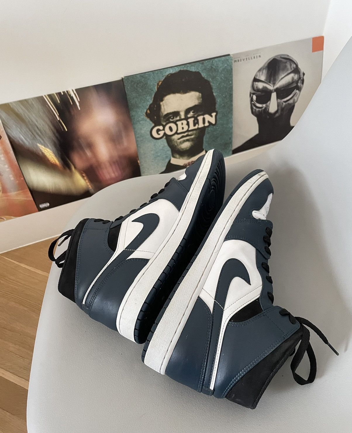 Nike Jordan 1 Mid Armory Navy Rare Nike Sneakers Streetwear Hype Size US 12 / EU 45 - 3 Thumbnail