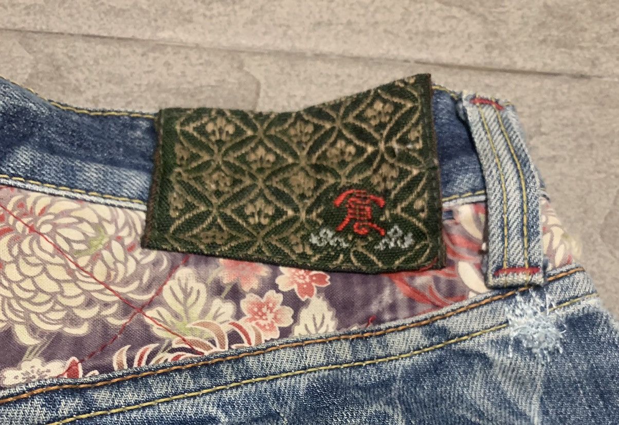 Japanese Brand Vintage Japanese Brand Karakuri Tamashi Sukajan Jeans Size US 31 - 14 Thumbnail