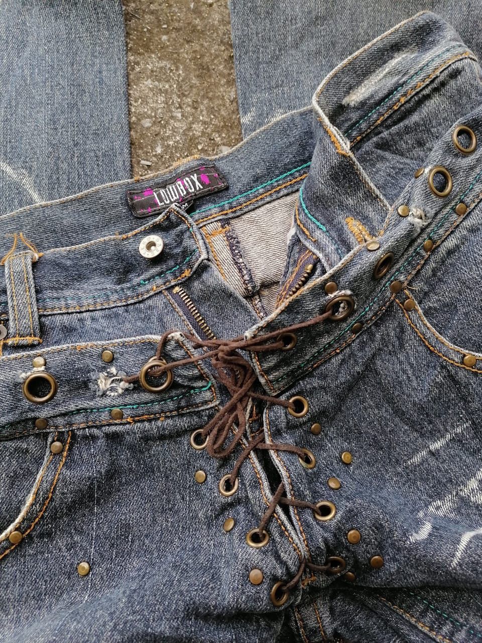 Other Low Box Double Waist Womenwear Distressed Denim Jeans Size 33" - 3 Thumbnail