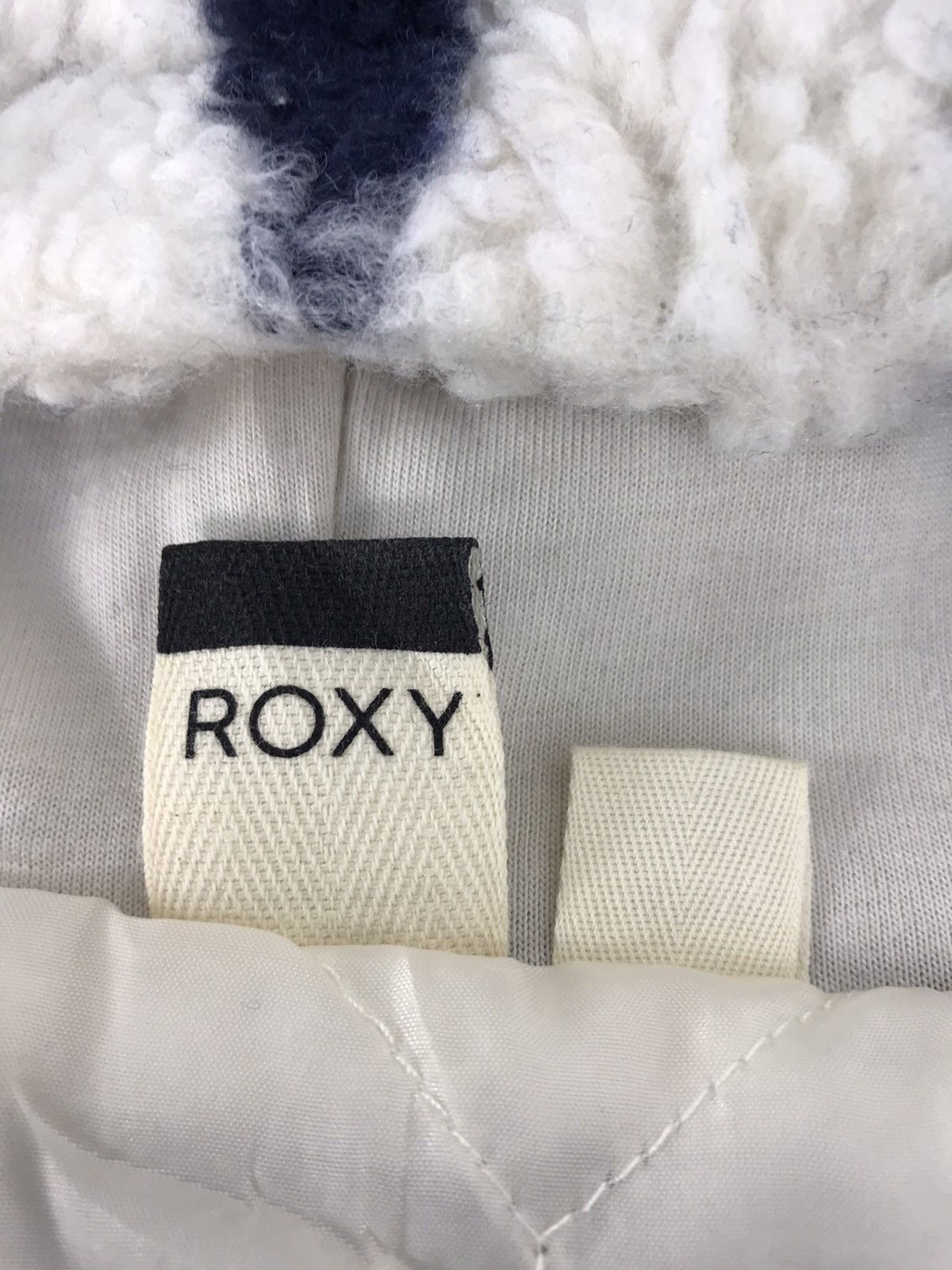 Japanese Brand × Quiksilver Roxy Wool Sherpa Fleece Jacket Colour Block Striped Zipper Size S / US 4 / IT 40 - 8 Thumbnail