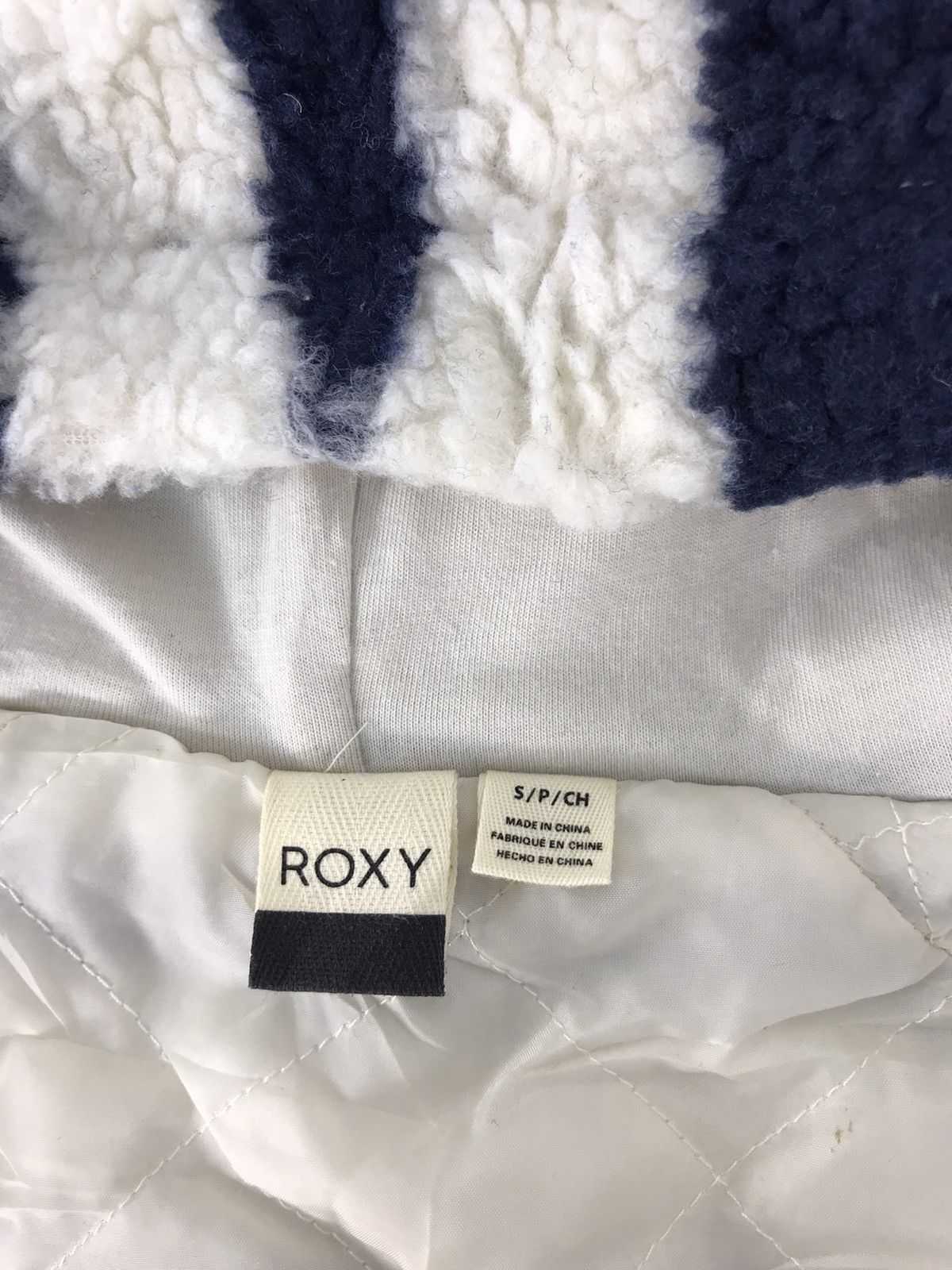 Japanese Brand × Quiksilver Roxy Wool Sherpa Fleece Jacket Colour Block Striped Zipper Size S / US 4 / IT 40 - 7 Thumbnail