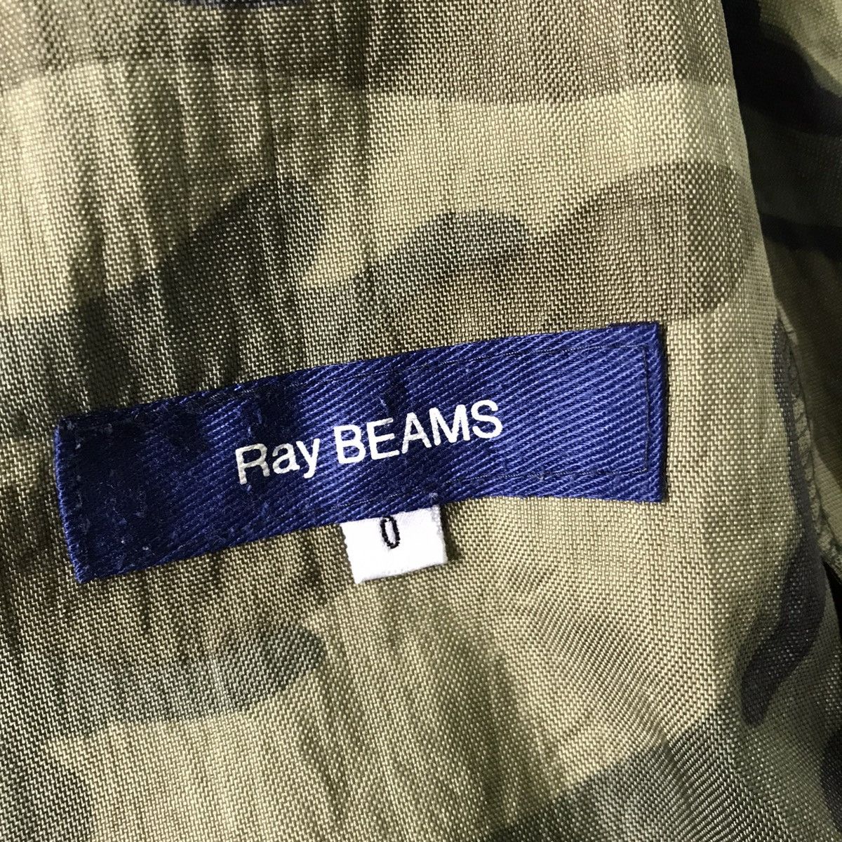 Japanese Brand Ray BEAMS Military Camo Hoodie Zipper Jacket Made in Japan Size US M / EU 48-50 / 2 - 17 Thumbnail