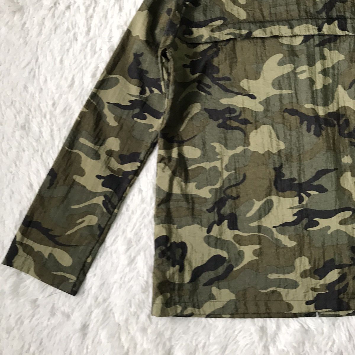 Japanese Brand Ray BEAMS Military Camo Hoodie Zipper Jacket Made in Japan Size US M / EU 48-50 / 2 - 12 Thumbnail