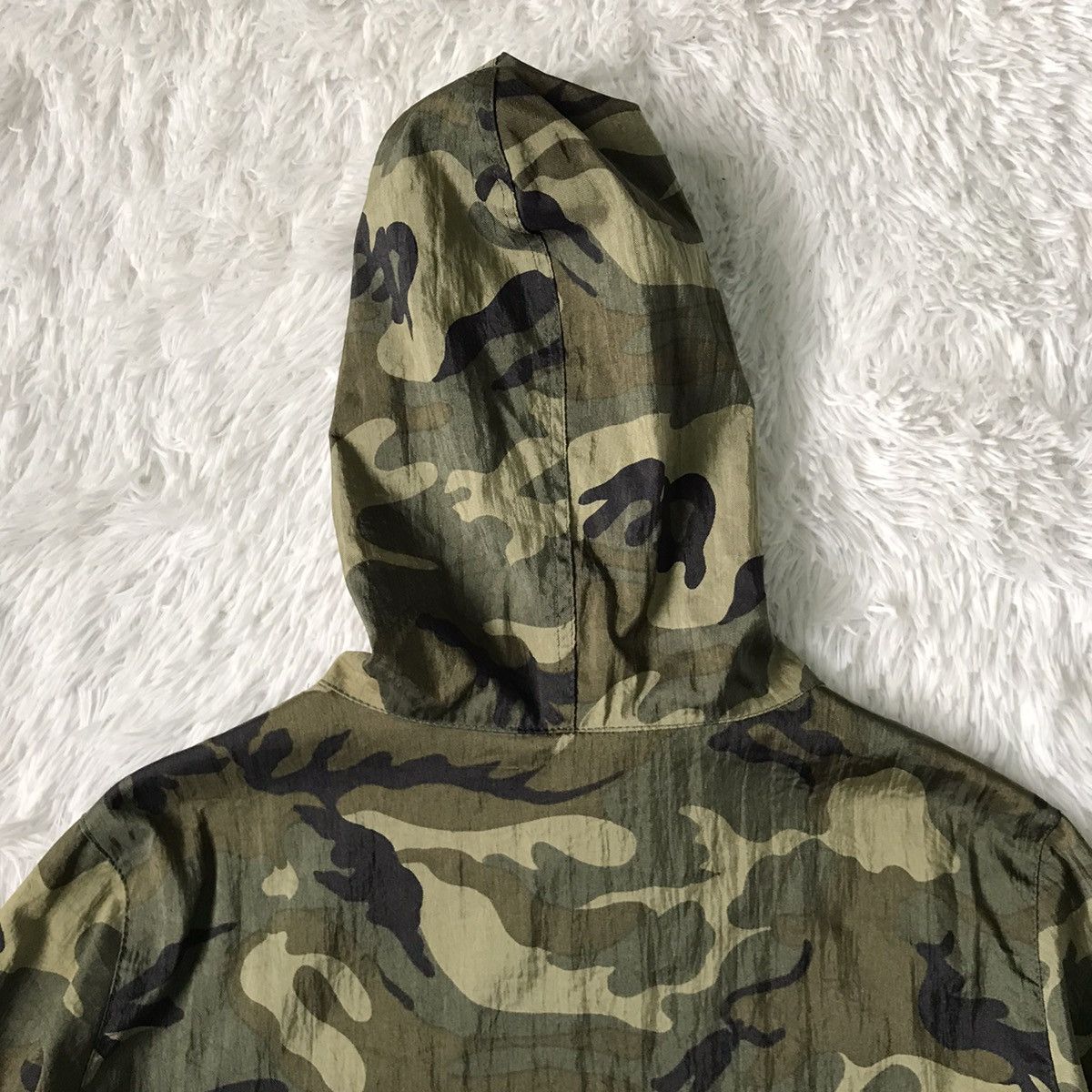 Japanese Brand Ray BEAMS Military Camo Hoodie Zipper Jacket Made in Japan Size US M / EU 48-50 / 2 - 13 Thumbnail