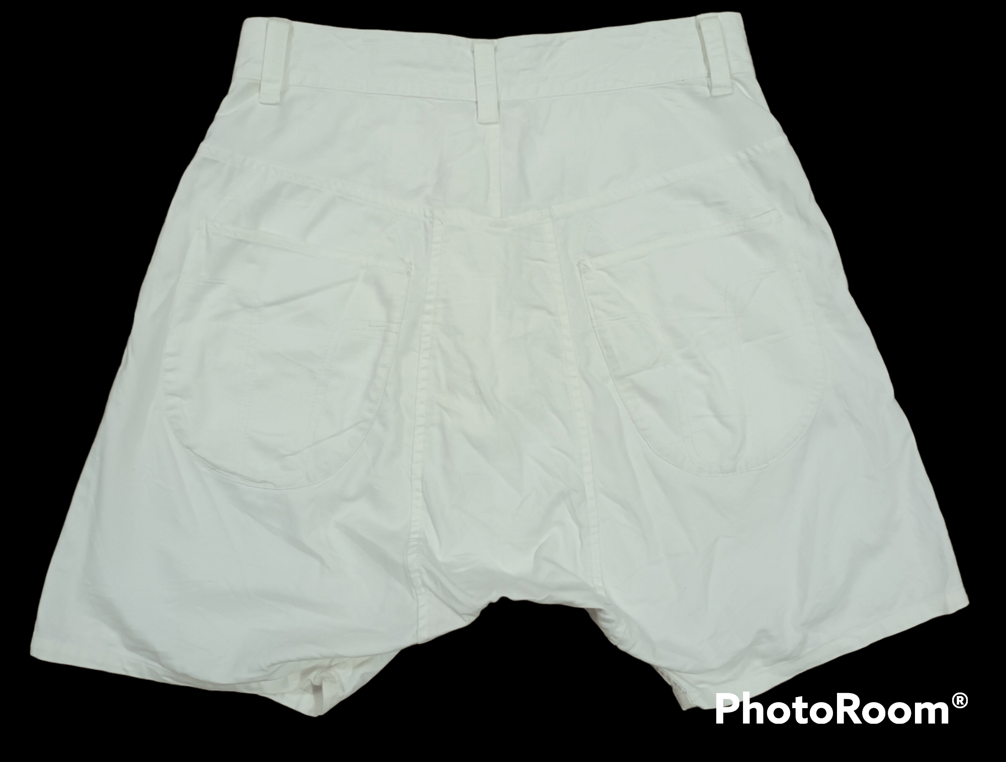 image of Issey Miyake Tsumori Chisato Hakama Short Pants in White, Men's (Size 32)