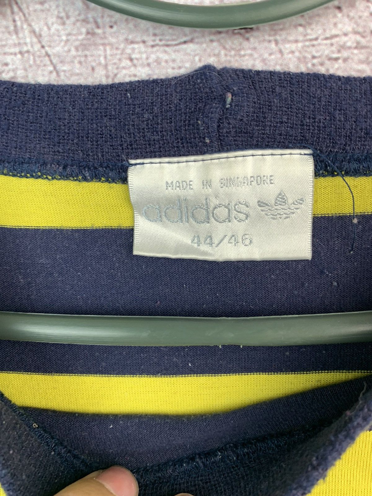 Adidas Vintage Adidas T Shirt Size US S / EU 44-46 / 1 - 6 Thumbnail