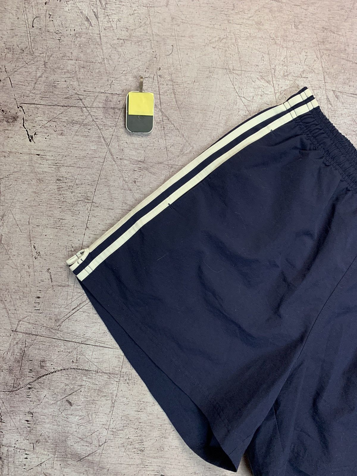 Adidas × Vintage Adidas Vintage 90S Shorts Size US 34 / EU 50 - 5 Thumbnail