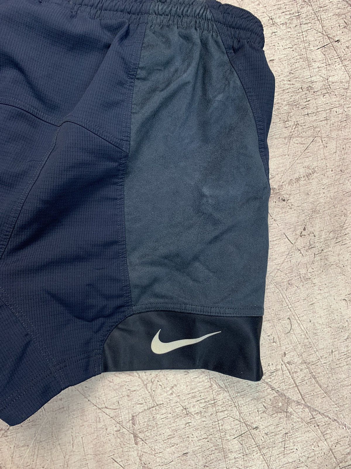 Nike × Vintage Vintage Nike Mens Y2K Hype Shorts Size US 36 / EU 52 - 8 Thumbnail