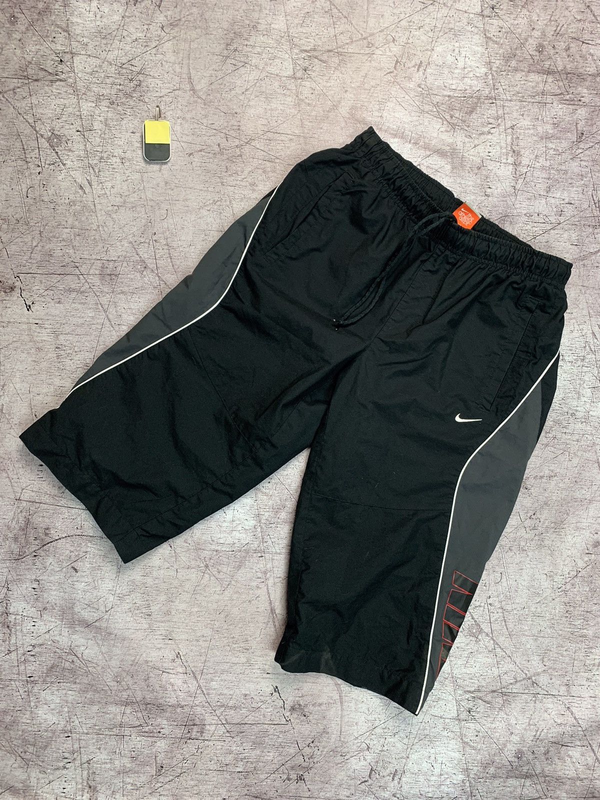 Nike Nike Vintage Y2K 90s Shorts Size US 30 / EU 46 - 1 Thumbnail