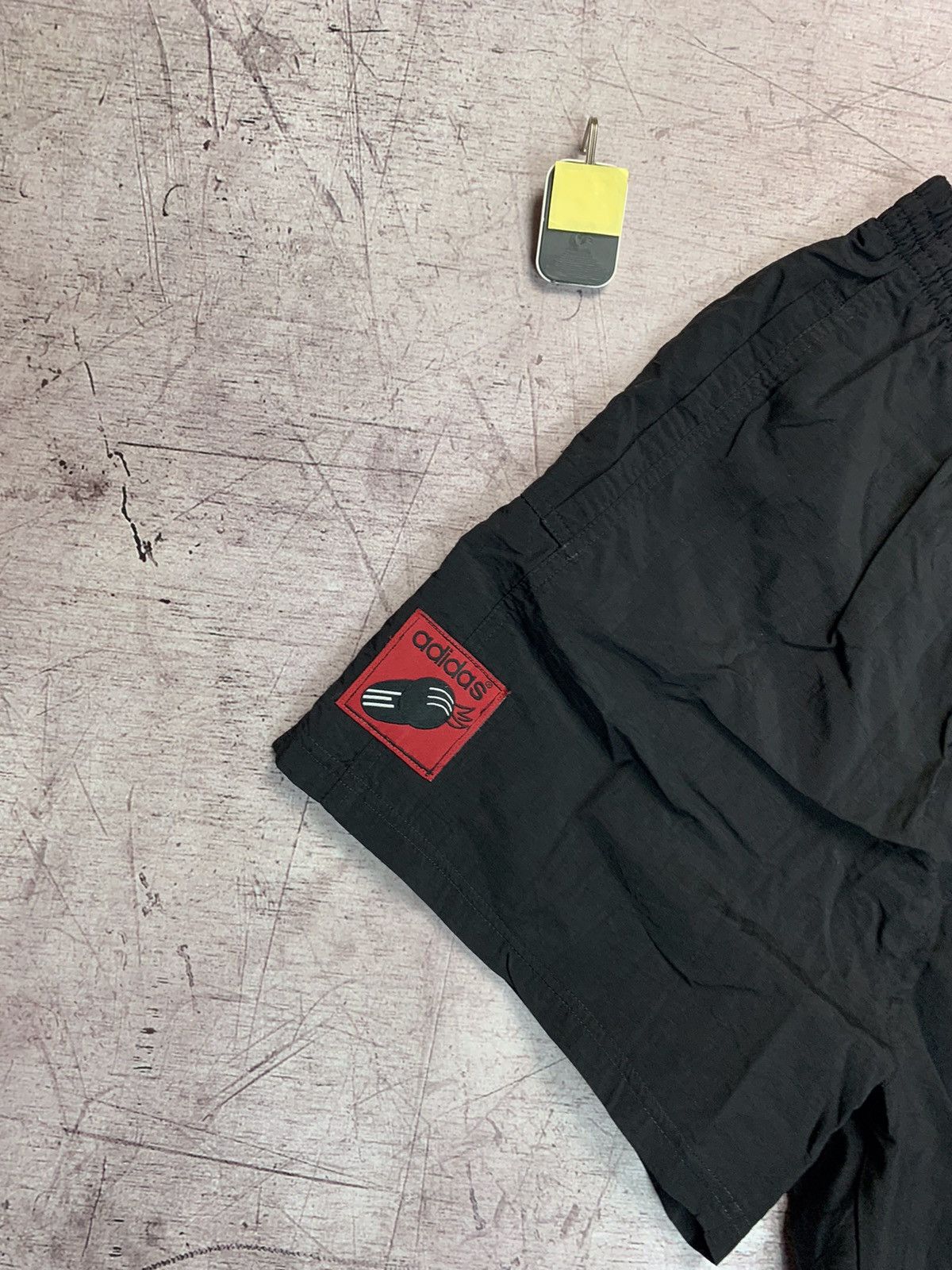 Adidas × Vintage Adidas Vintage Mens Nylon Shorts Size US 34 / EU 50 - 2 Thumbnail
